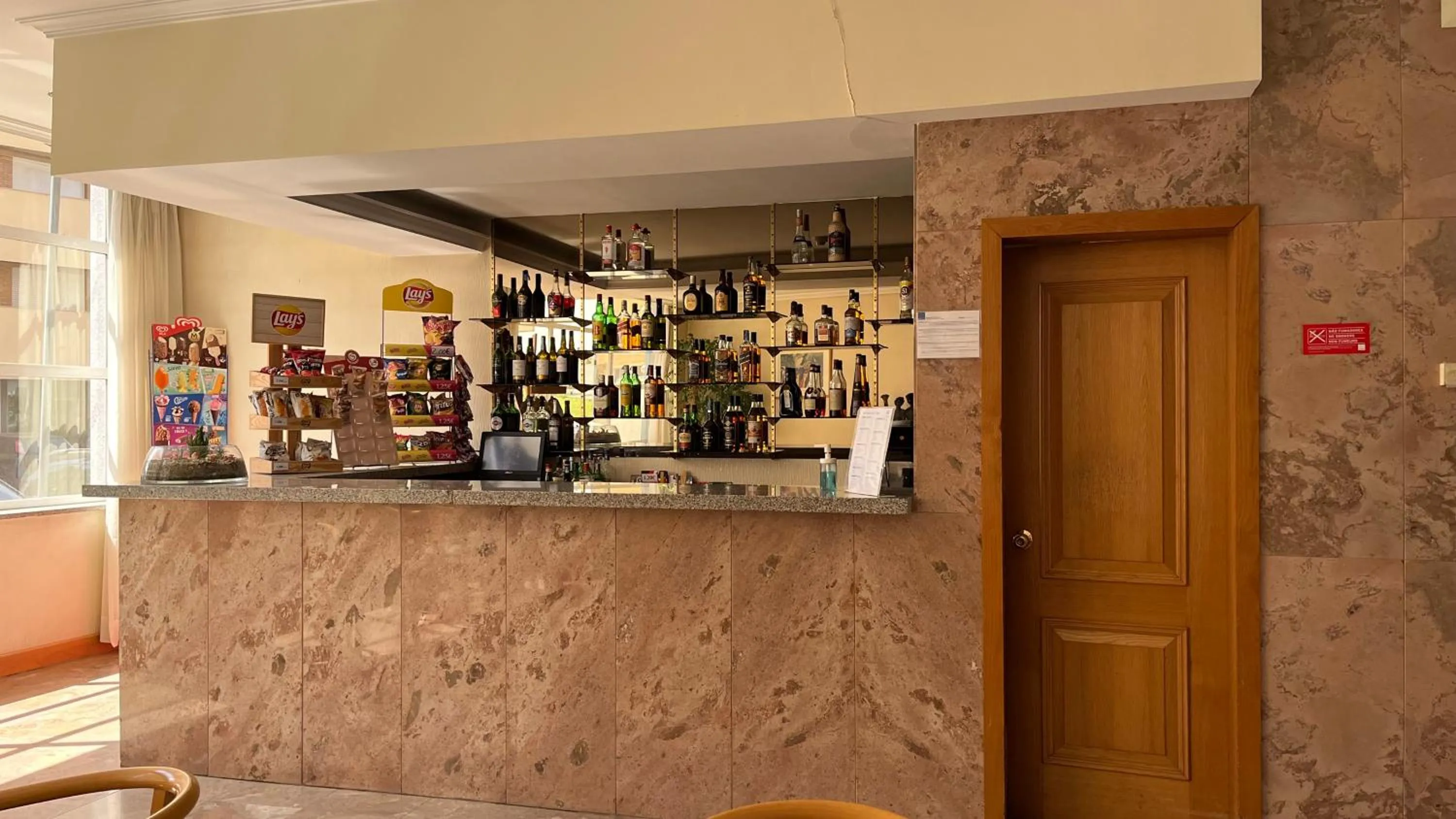 Lounge or bar in Grande Hotel Dom Dinis