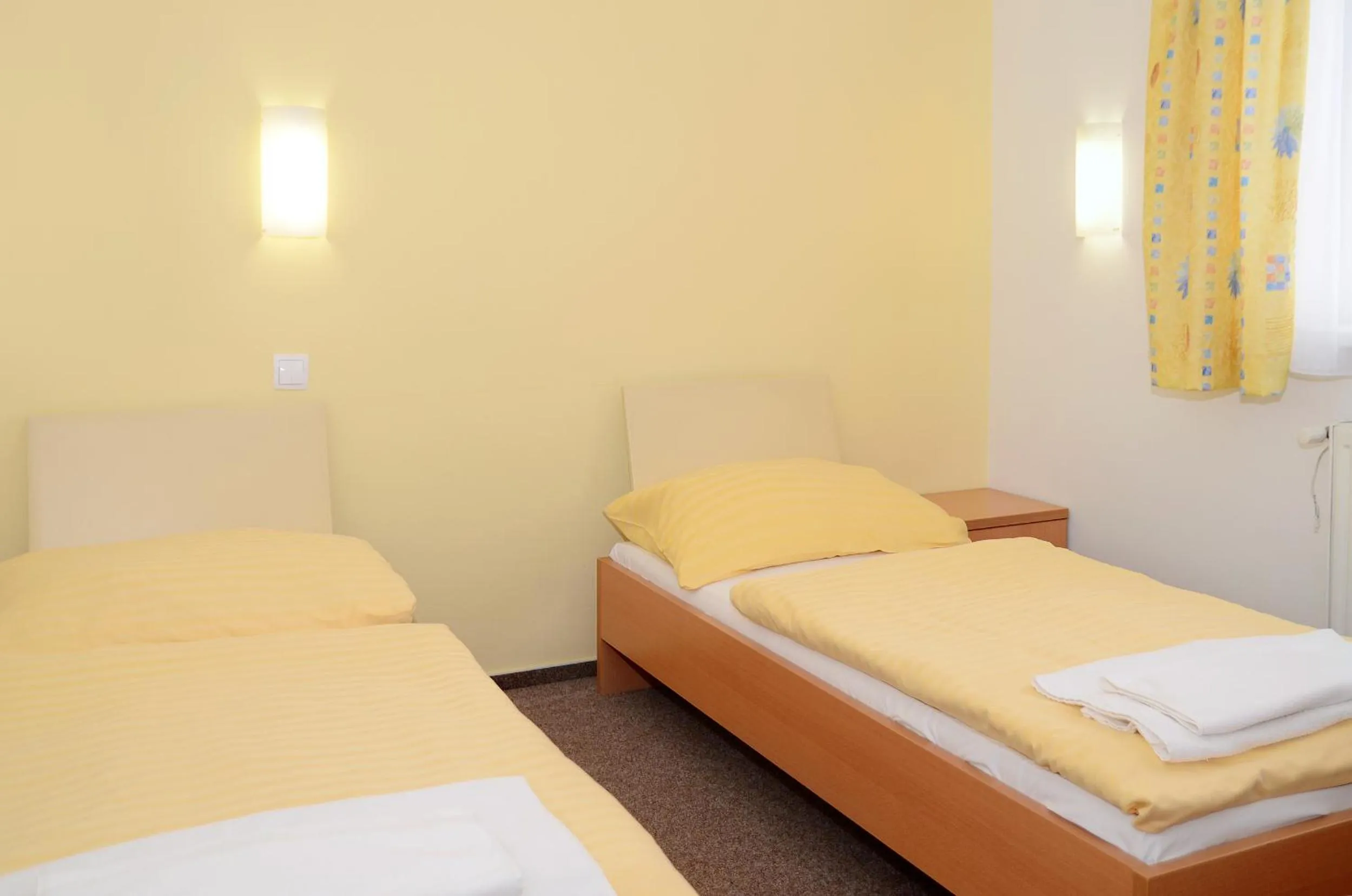 Photo of the whole room, Bed in Hotel Imos