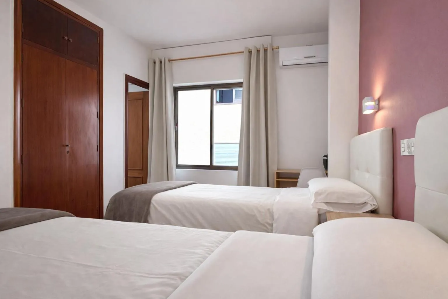 Bed in Pensión Rocamar