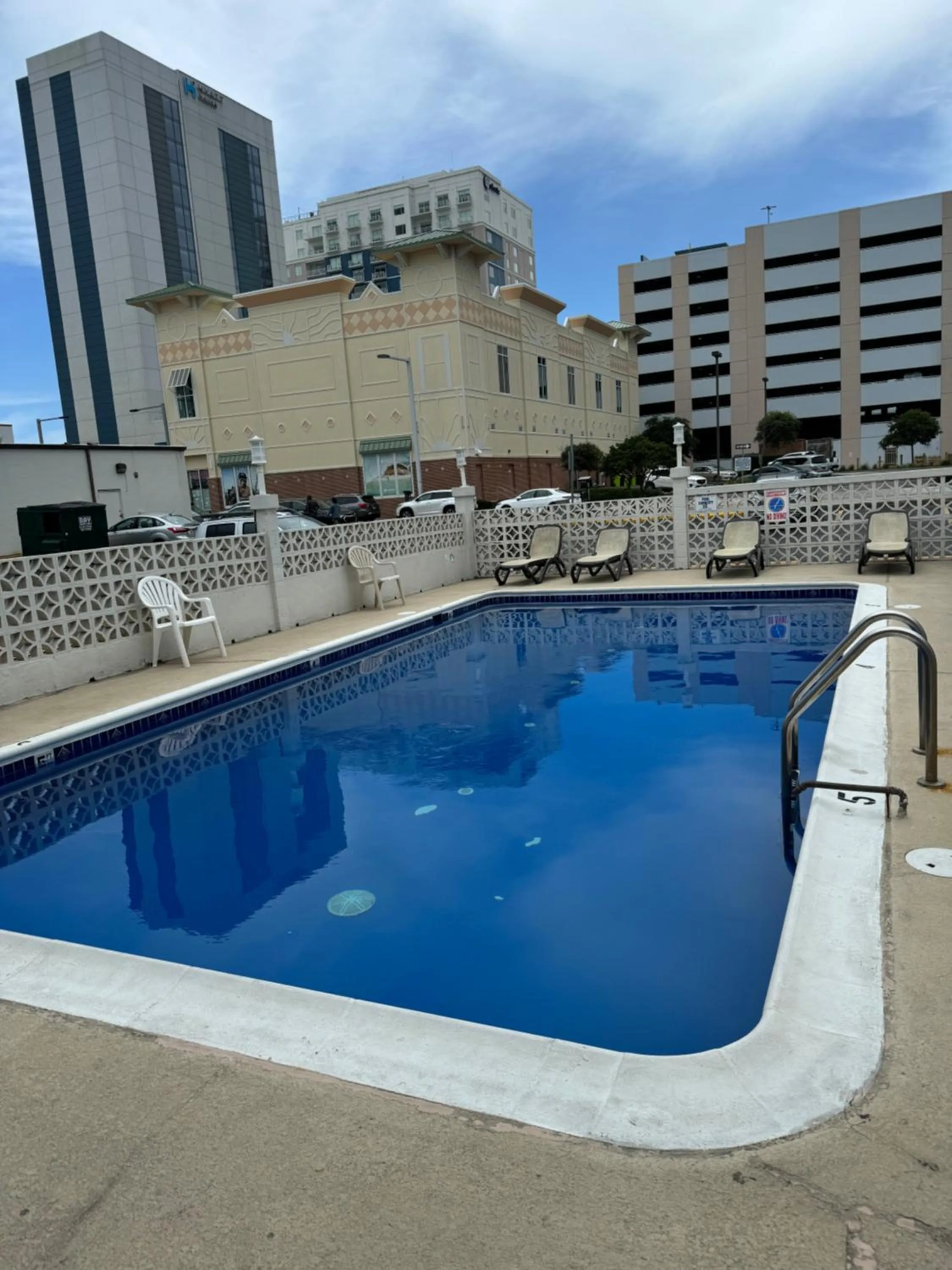 Travelodge by Wyndham Virginia Beach