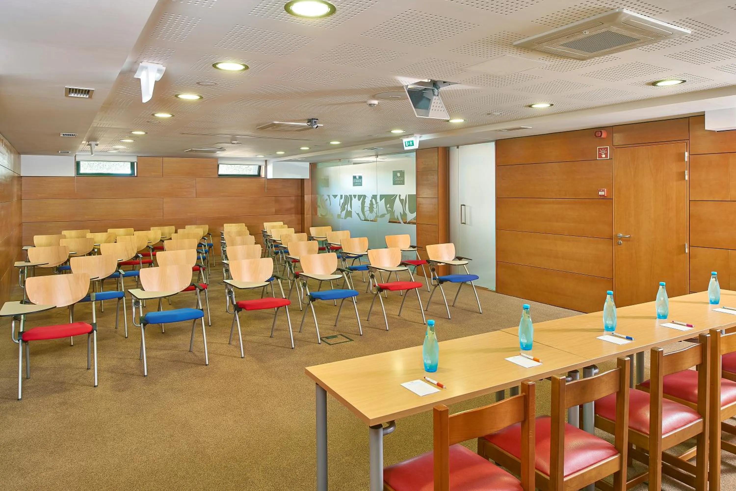 Meeting/conference room in Oceanus Aparthotel