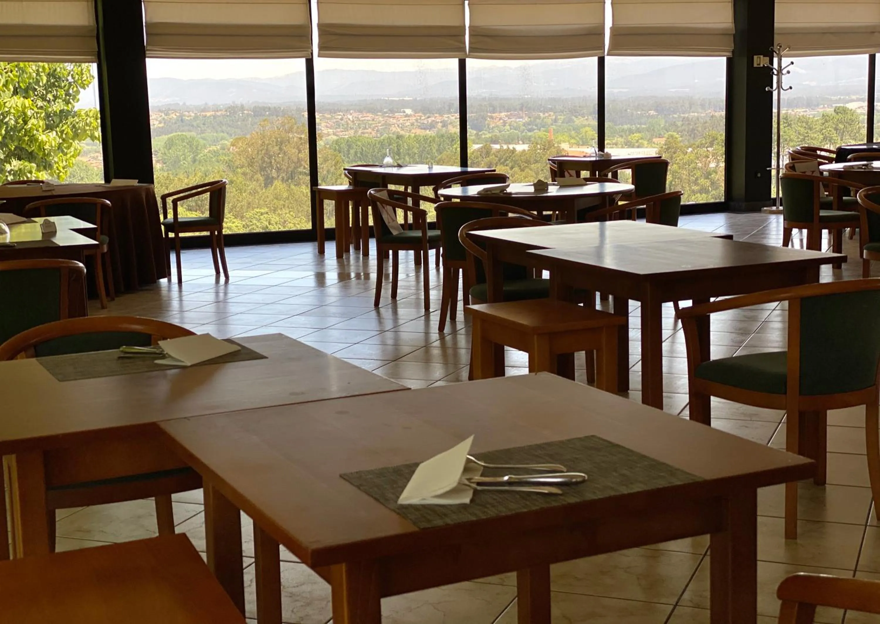 Restaurant/places to eat in Hotel Paraiso