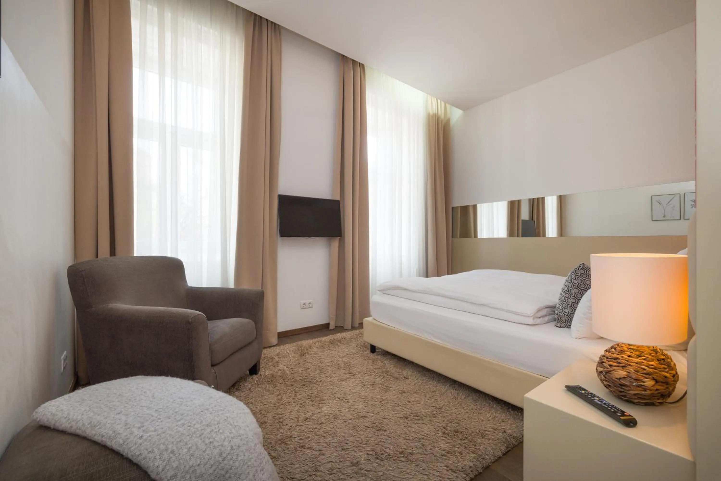 Bed in RAFAEL KAISER - Premium Apartments - Contactless Check-In