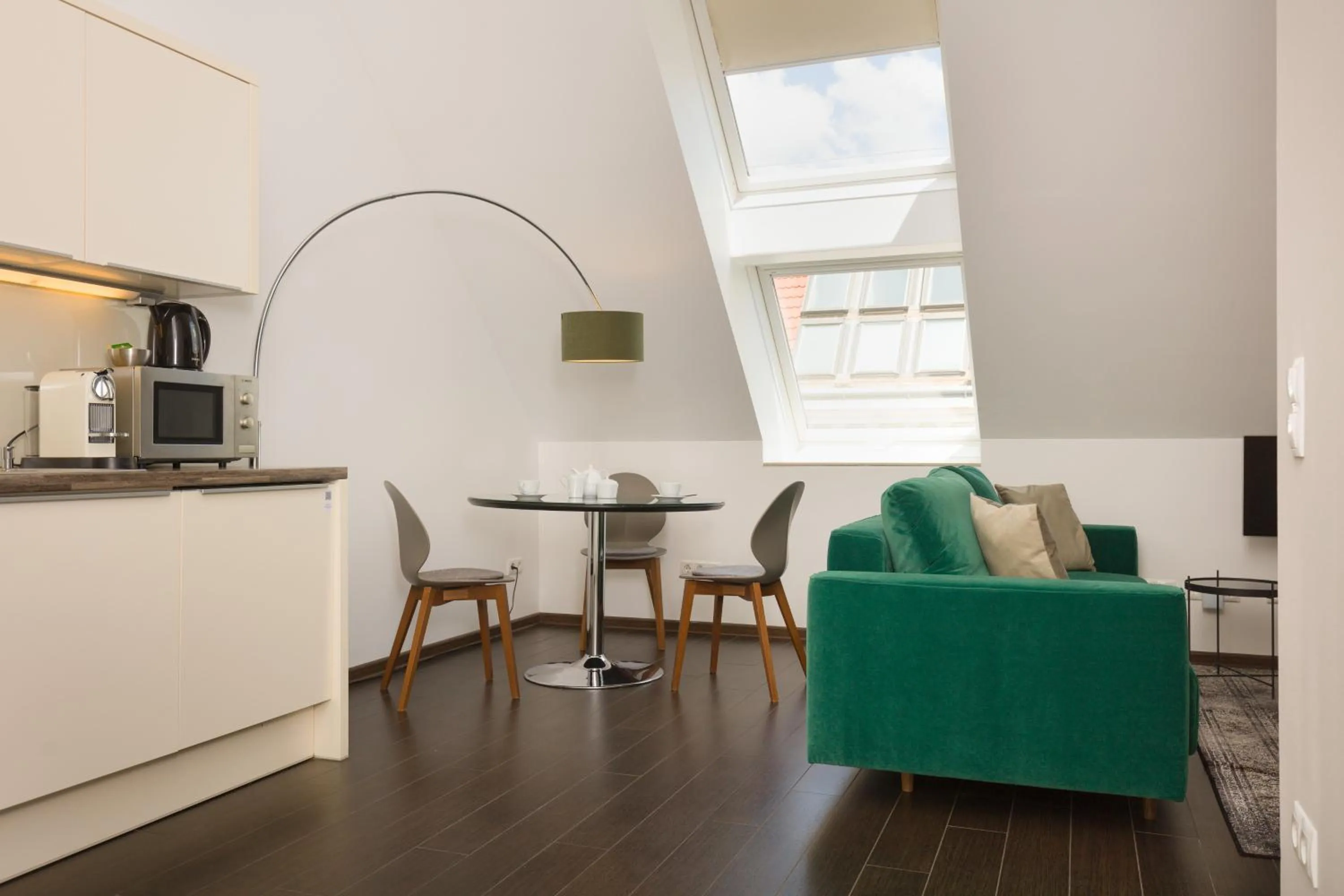 Kitchen or kitchenette in RAFAEL KAISER - Premium Apartments - Contactless Check-In