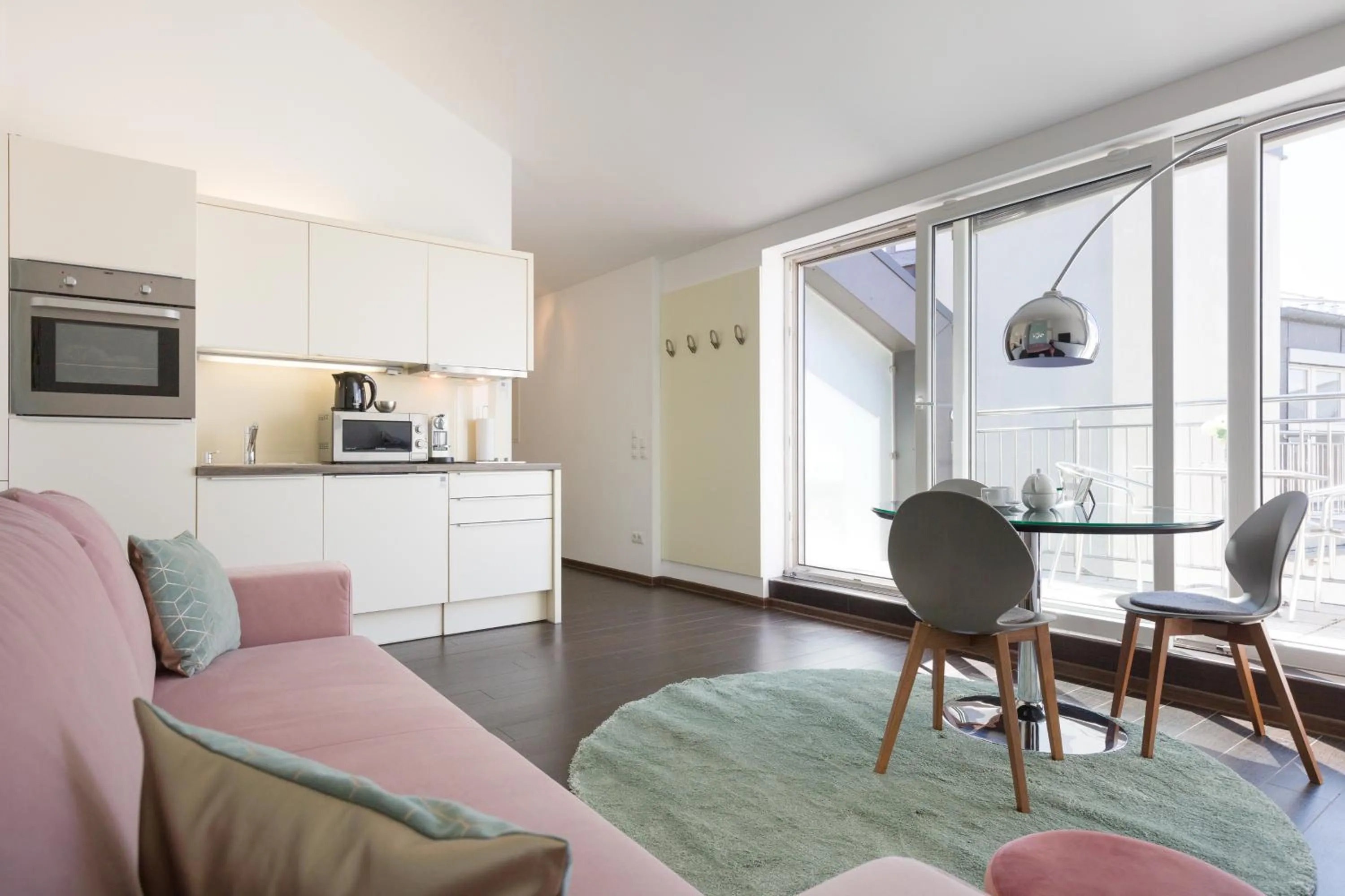 Kitchen or kitchenette in RAFAEL KAISER - Premium Apartments - Contactless Check-In