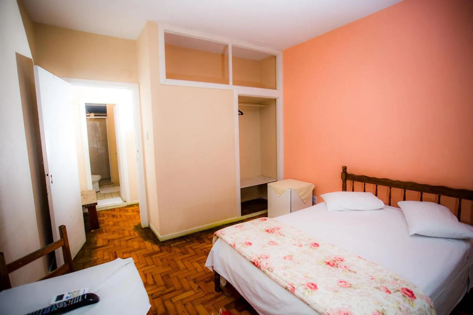 Photo of the whole room, Bed in Hotel Pelicano