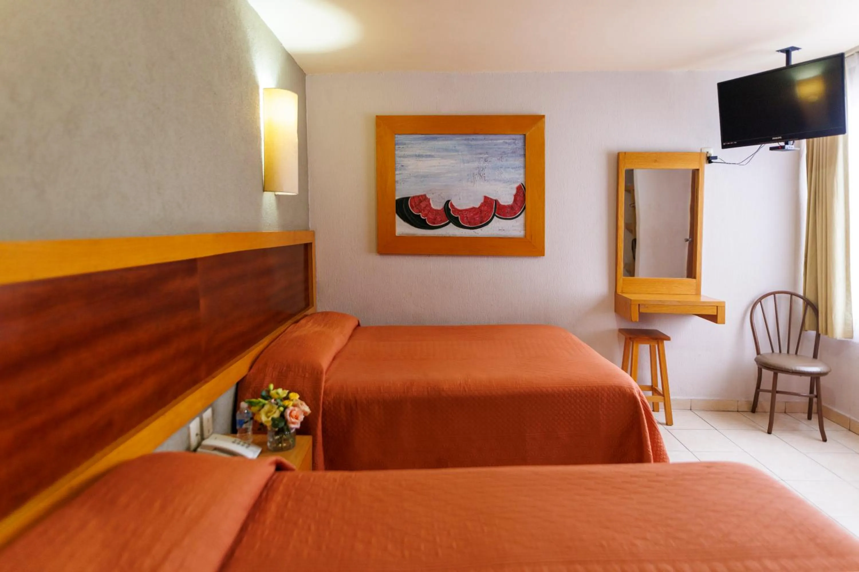 Bed in Hotel Qualitel Centro Histórico