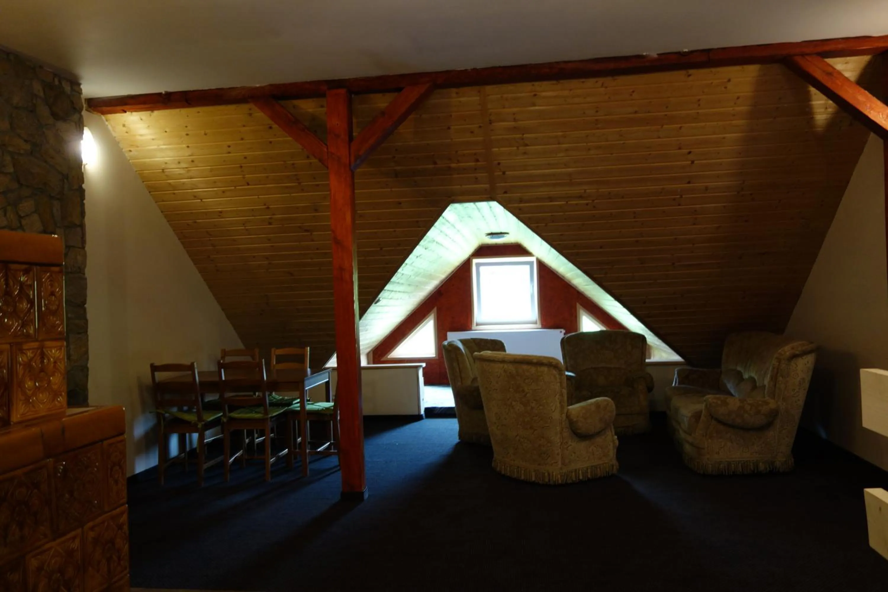 Seating area in Dom Pod Siódemką