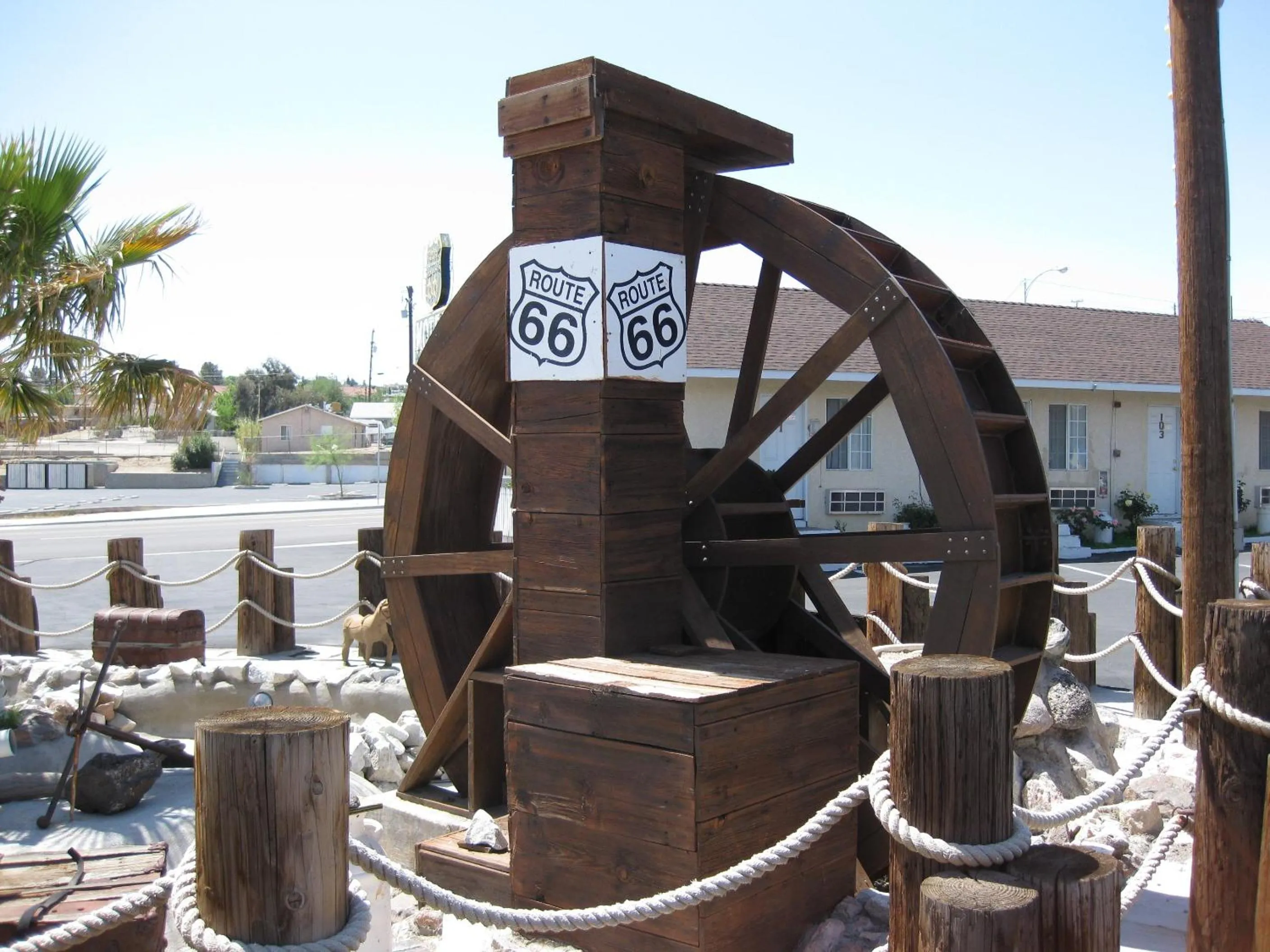 Facade/entrance in Route 66 Motel