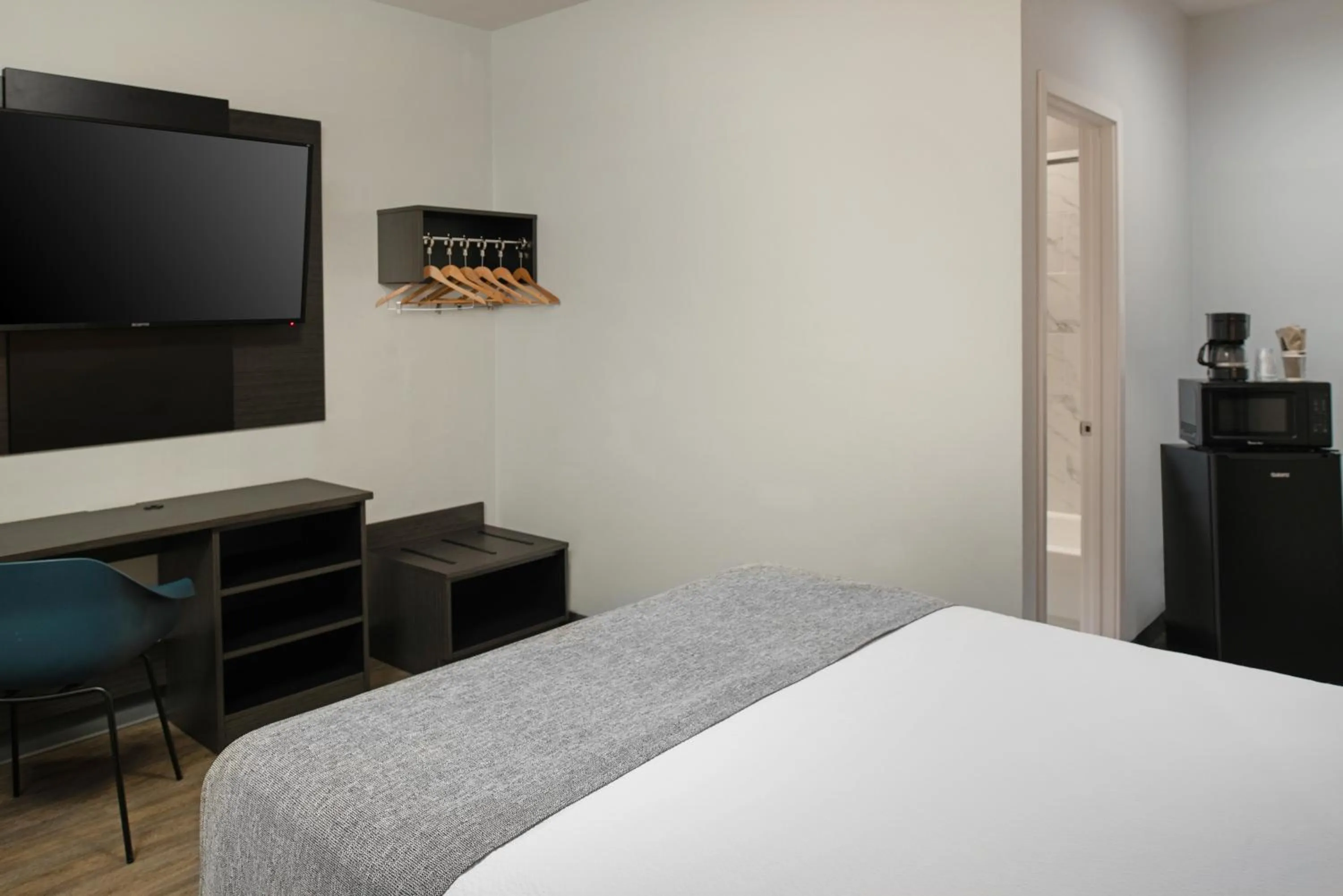 Bed in Route 66 Motel