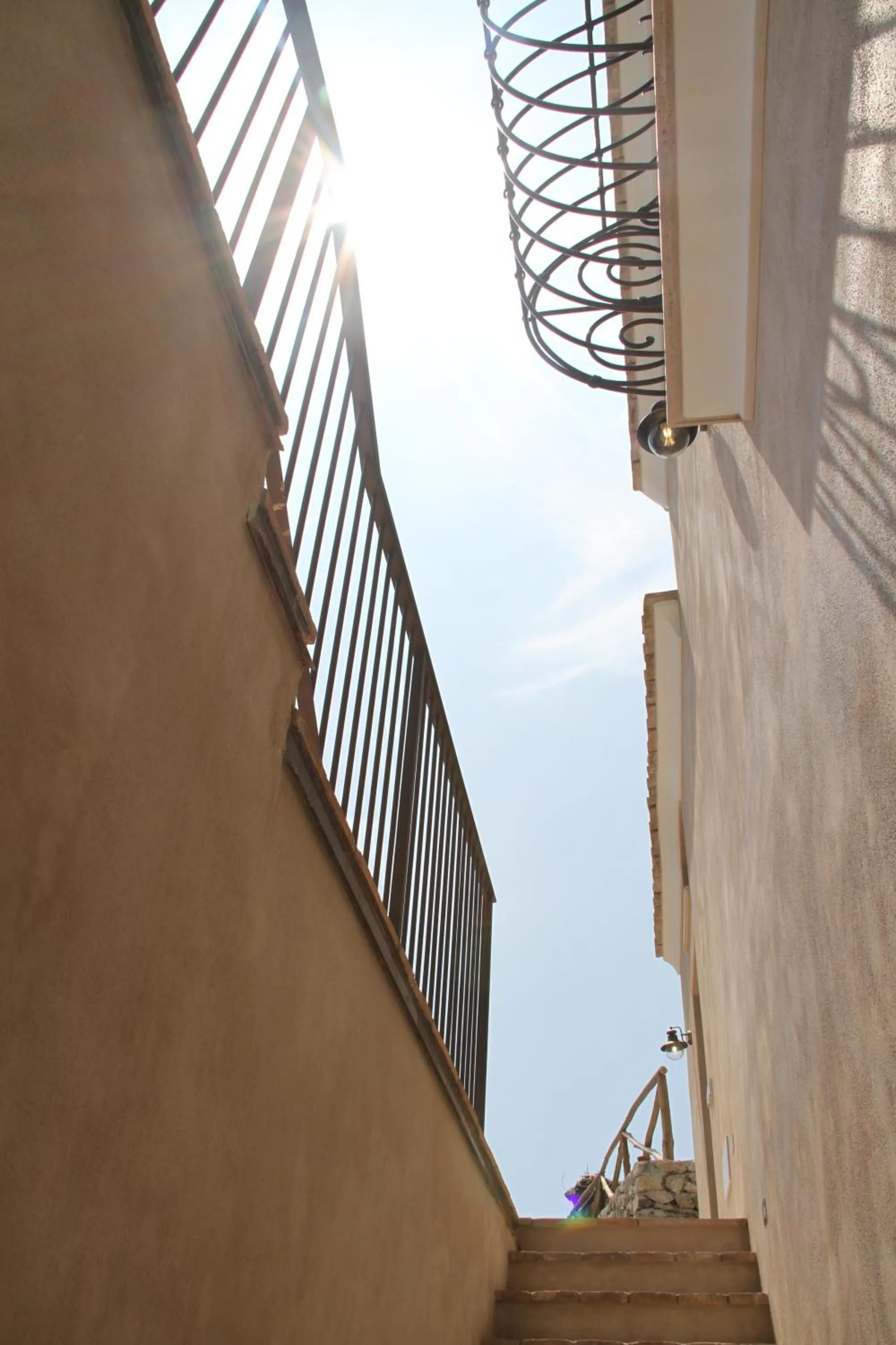 Property building in Villa Amì