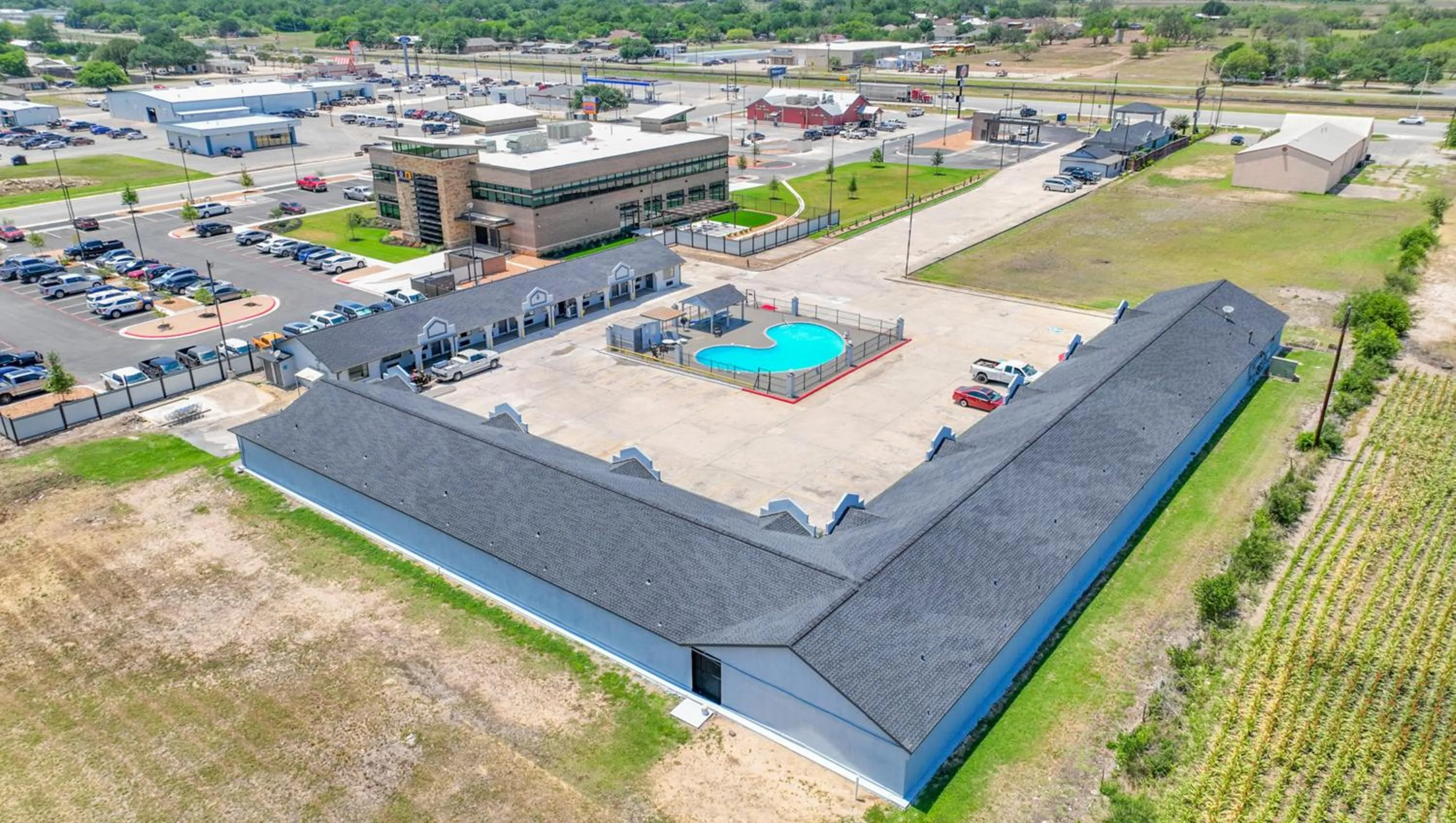 Bird's eye view in Executive Inn Hondo