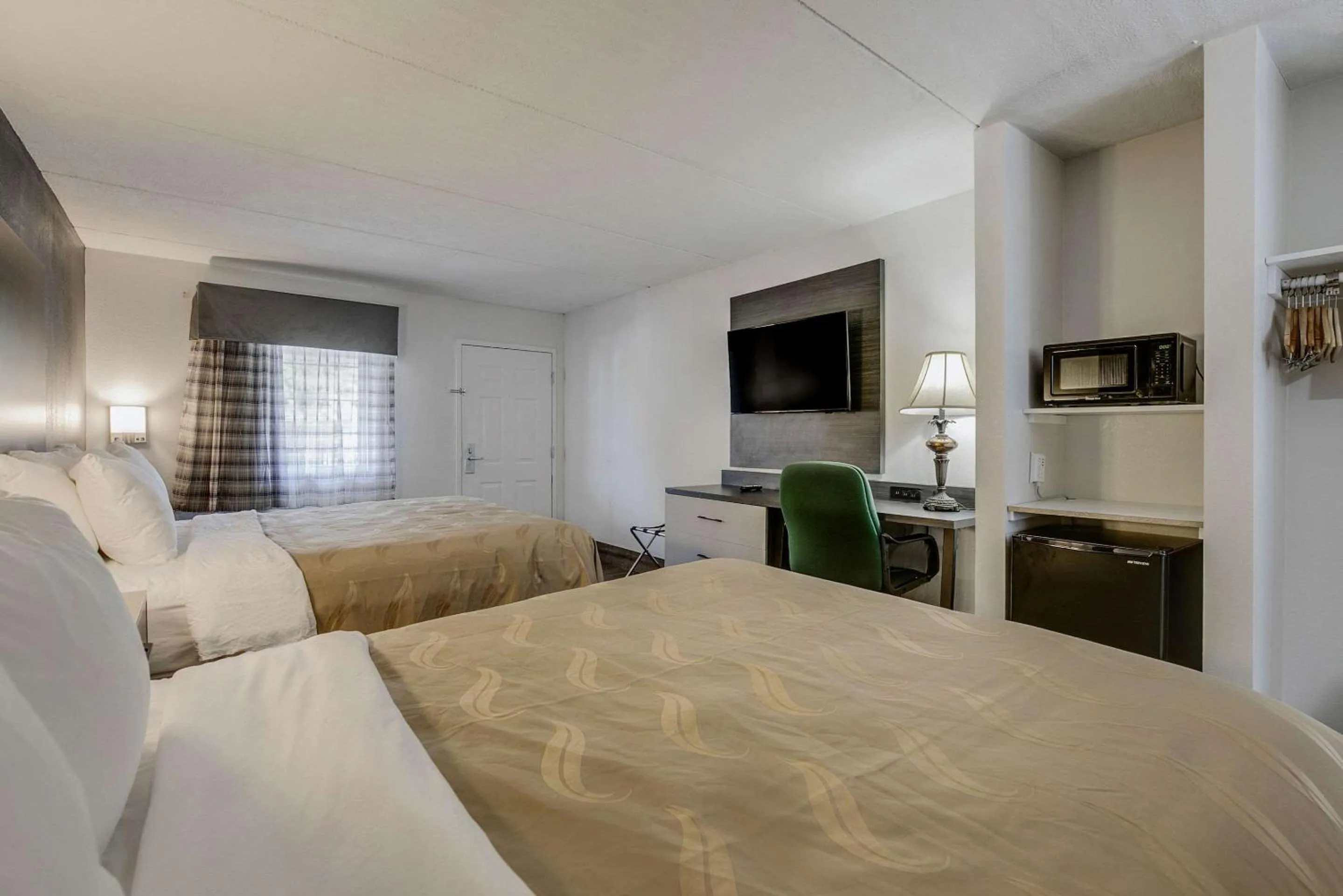 Bedroom, Bed in Quality Inn Elberton