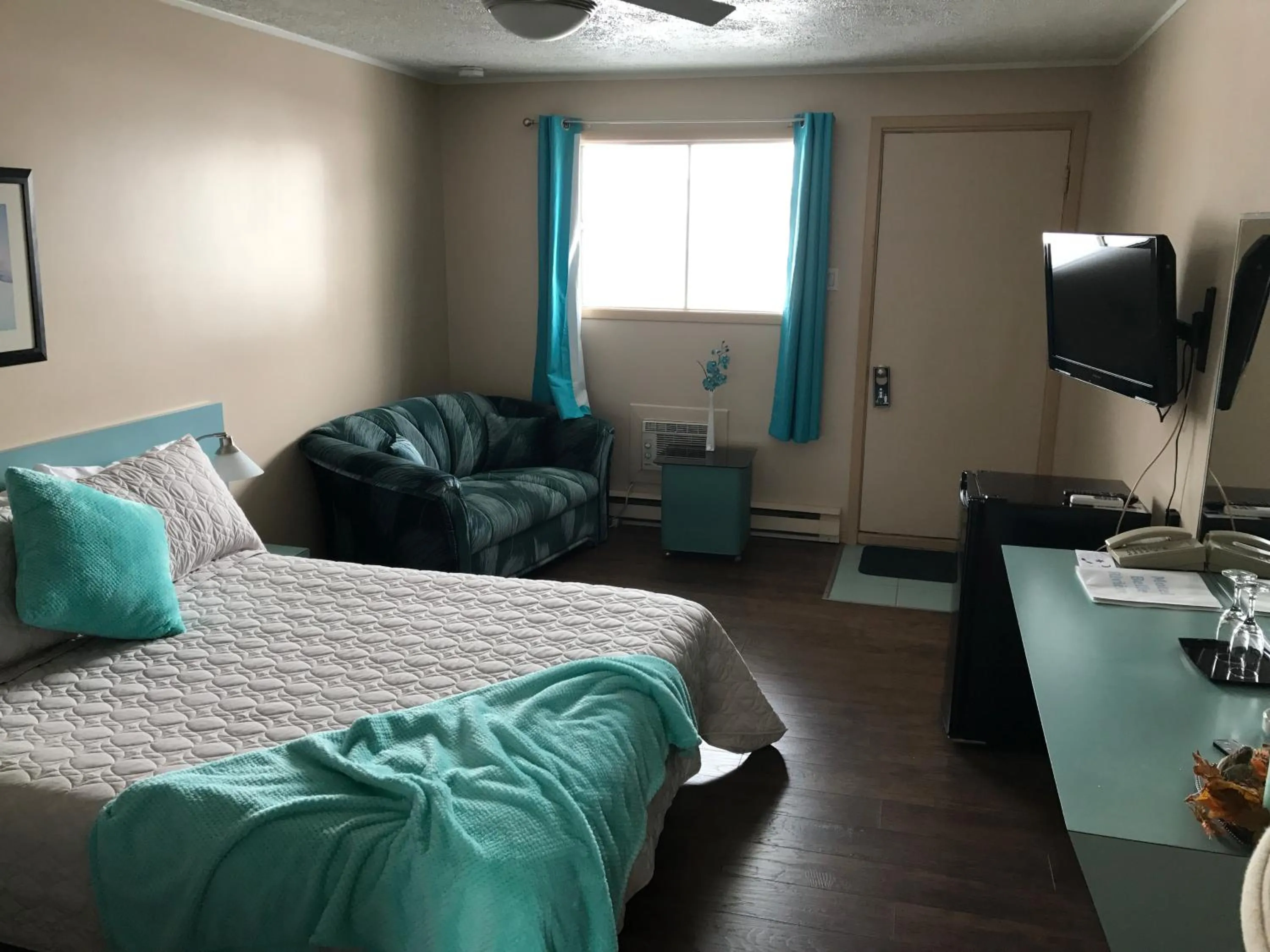 Bedroom, Bed in Motel Belle Riviere