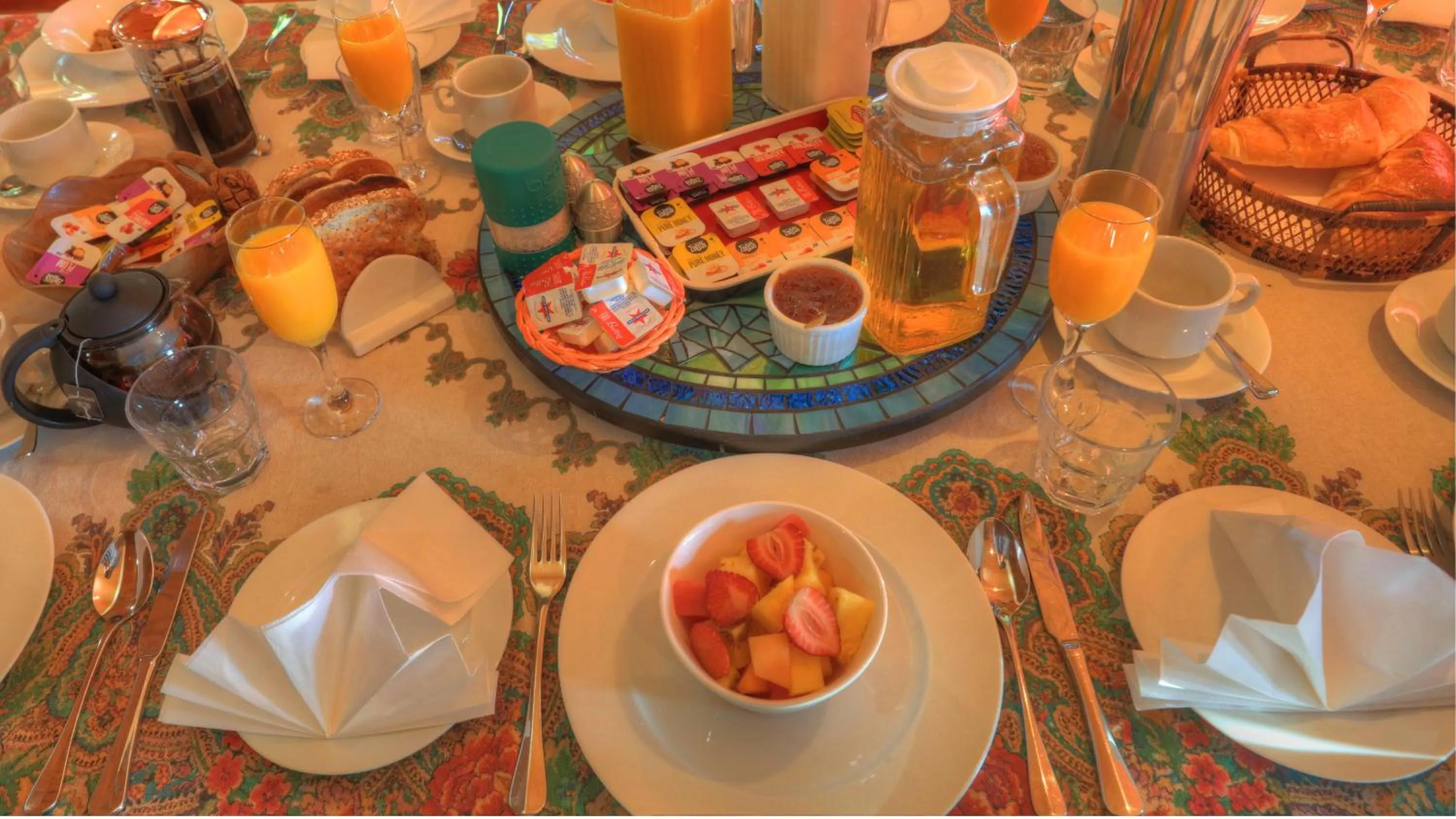 Continental breakfast in Maleny Tropical Retreat