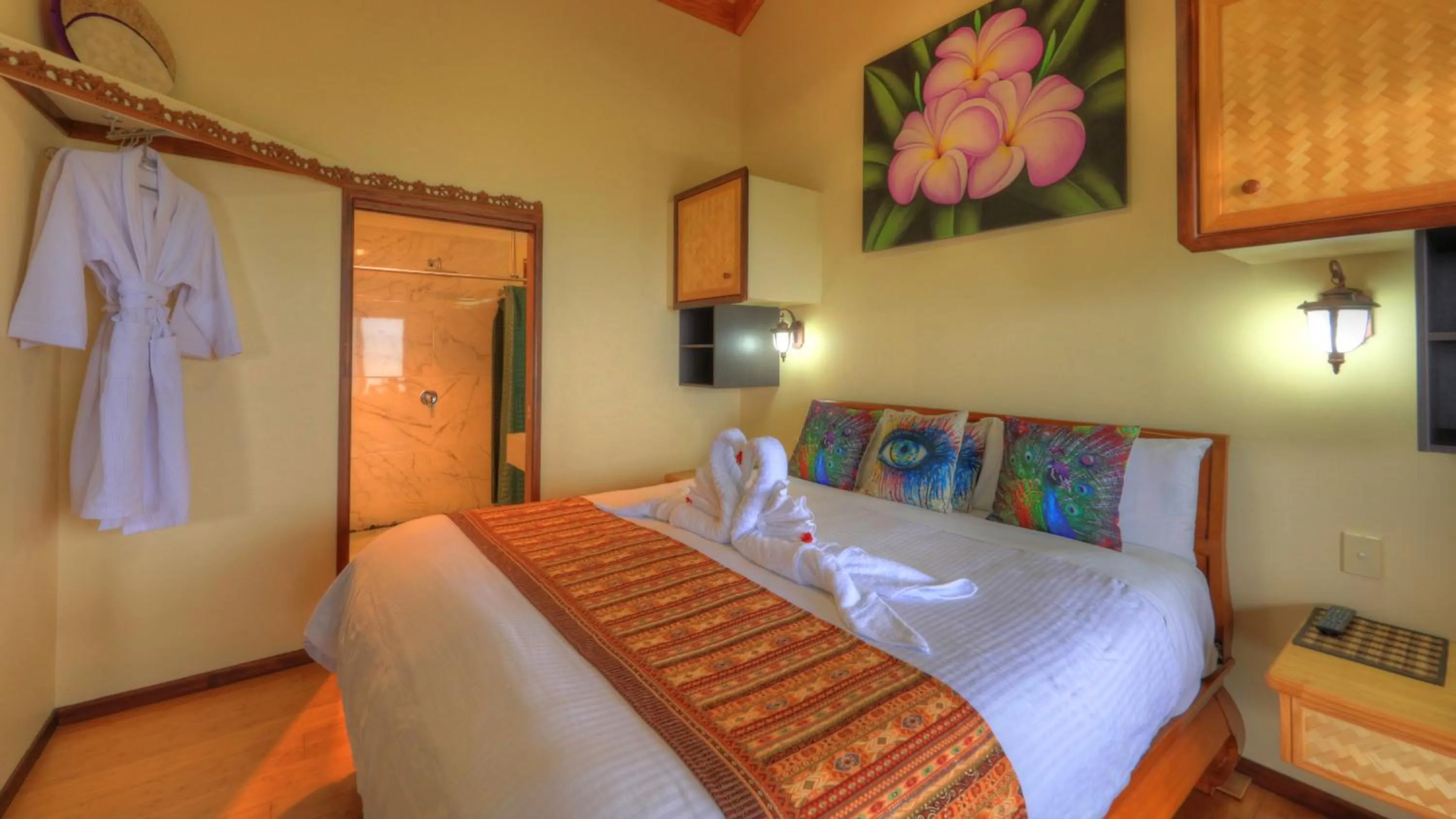 Bed in Maleny Tropical Retreat