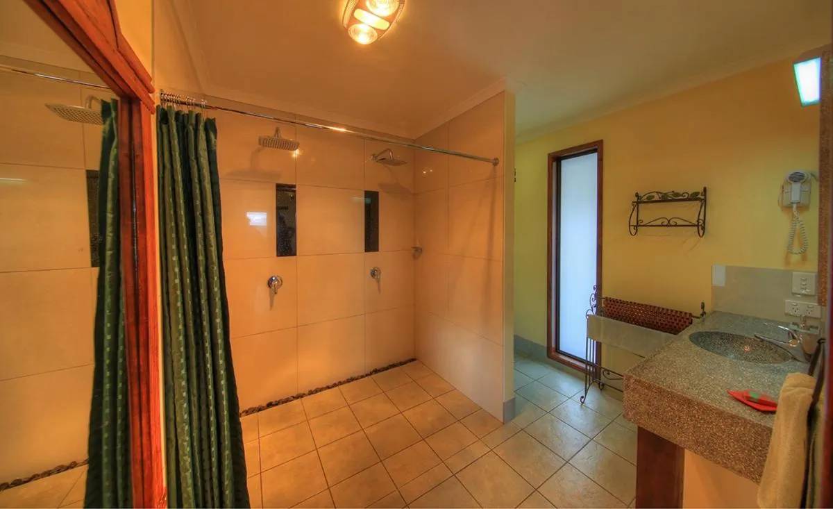 Maleny Tropical Retreat