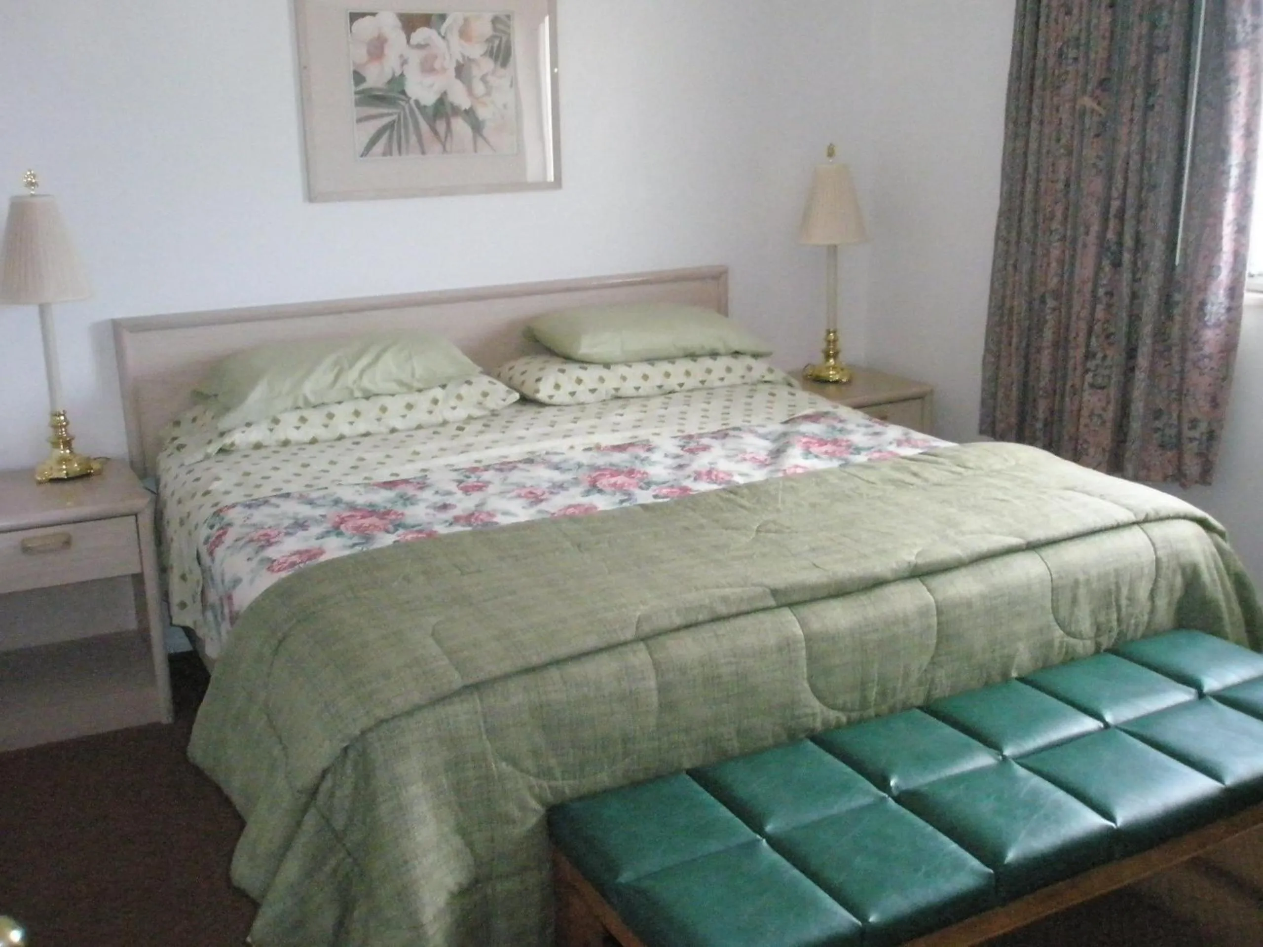 Day in Mel Haven Motel