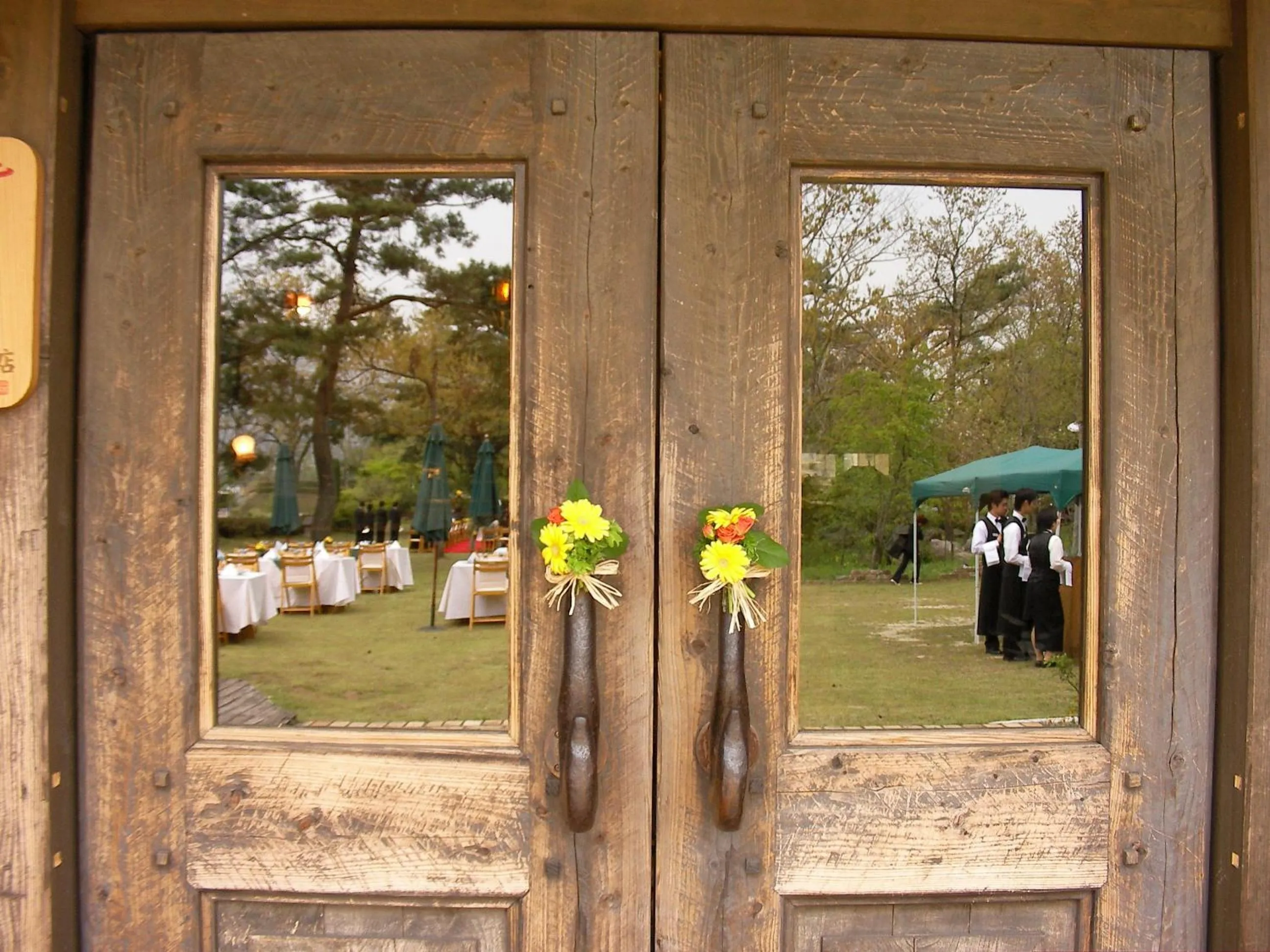 Facade/entrance in Minami Aso Luna Observatory Auberge Mori no Atelier