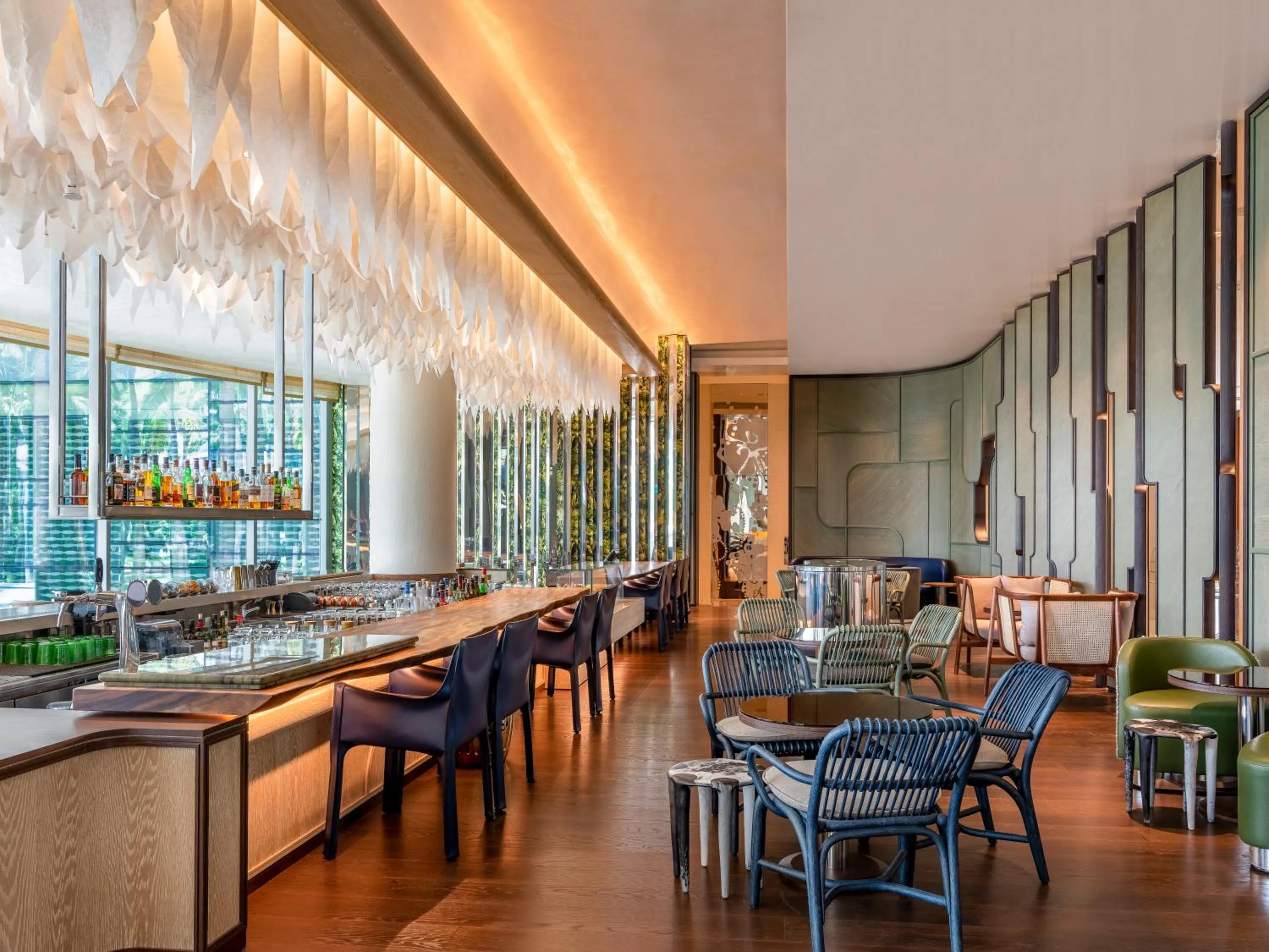 Restaurant/places to eat in W Singapore - Sentosa Cove