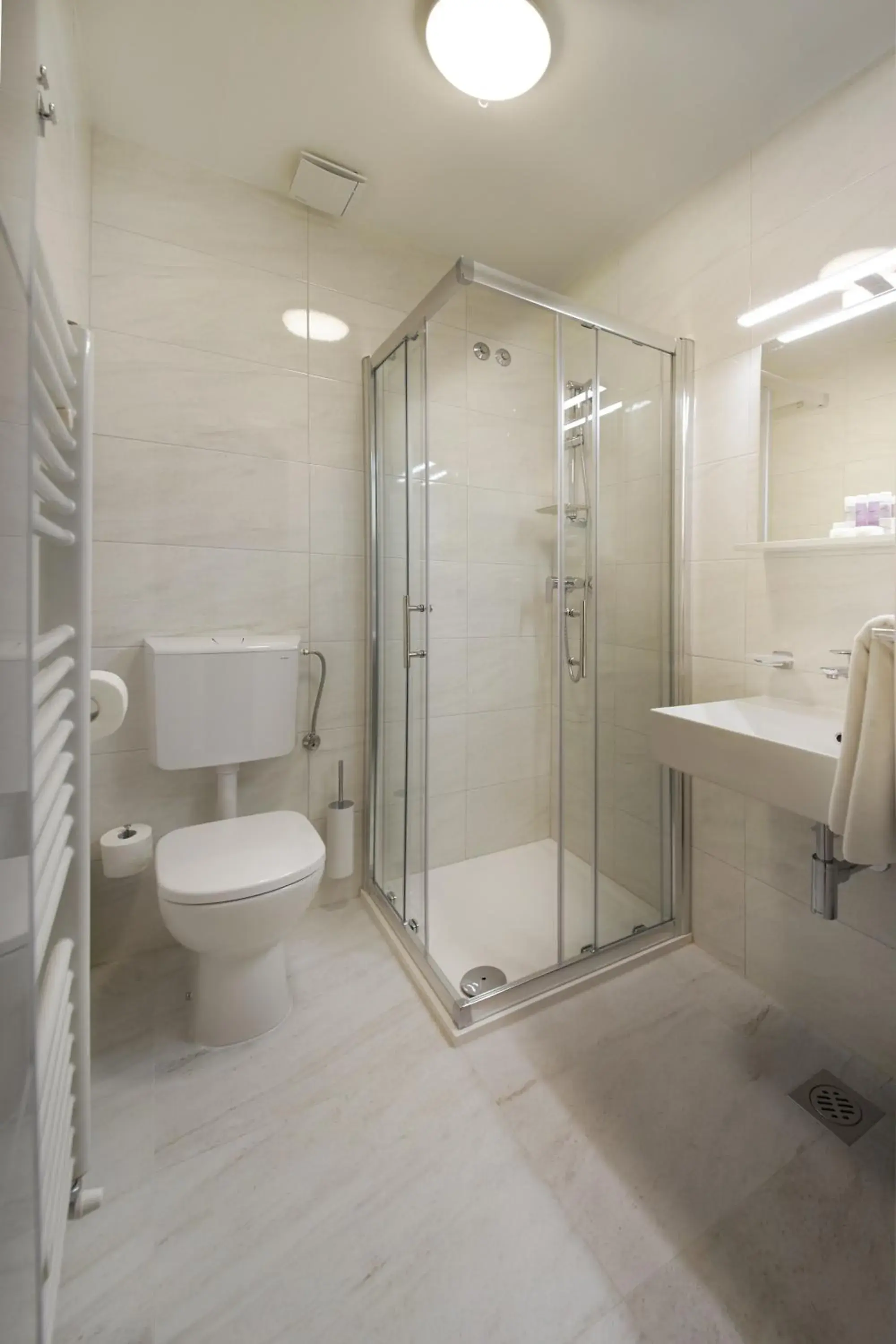 Single Room in Hotel Convent - Hotel & Resort Adria Ankaran Single Room in Hotel Convent - Hotel & Resort Adria Ankaran