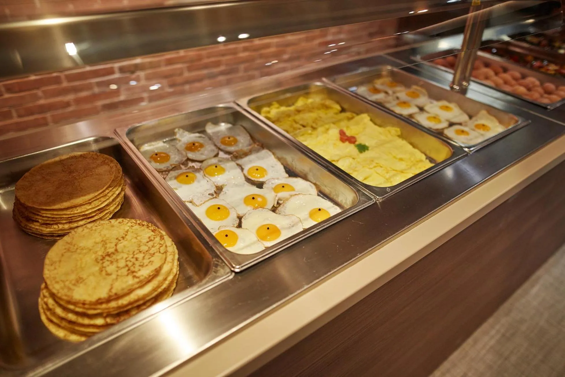 Food and drinks in Hotel Convent - Hotel & Resort Adria Ankaran