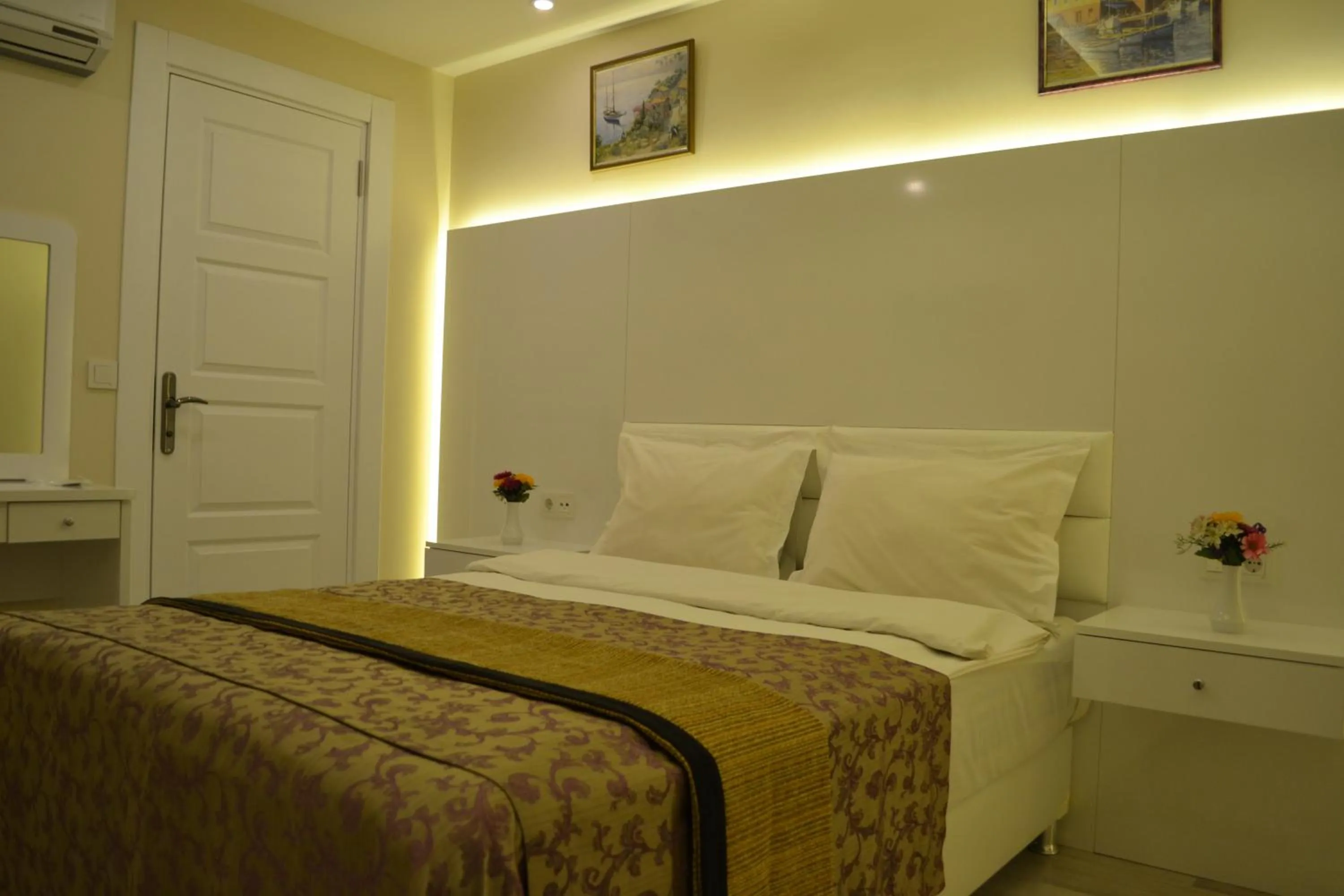Bedroom, Bed in Grand Fatih Hotel