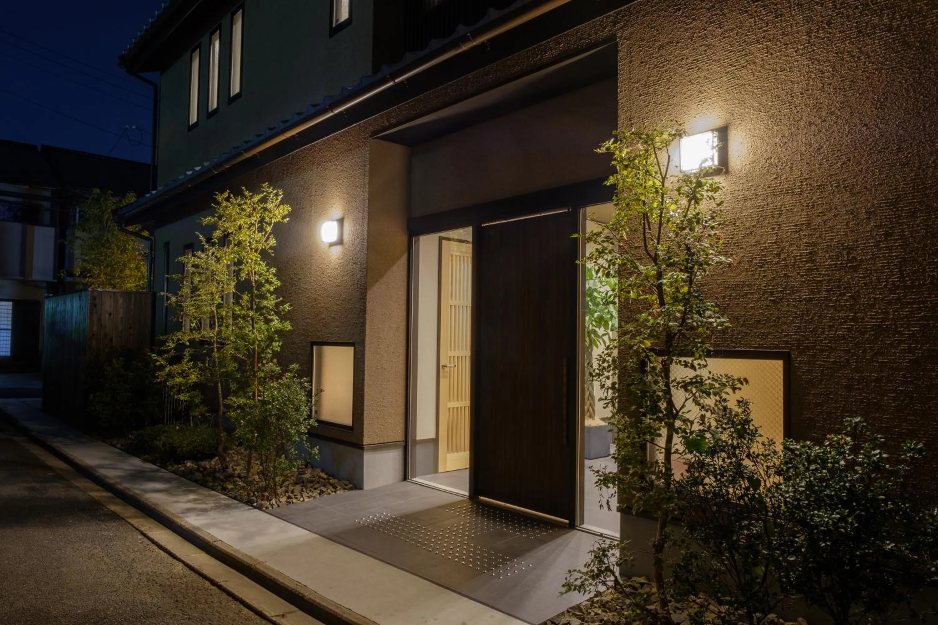 Facade/entrance in Kanade Tojiminamimon