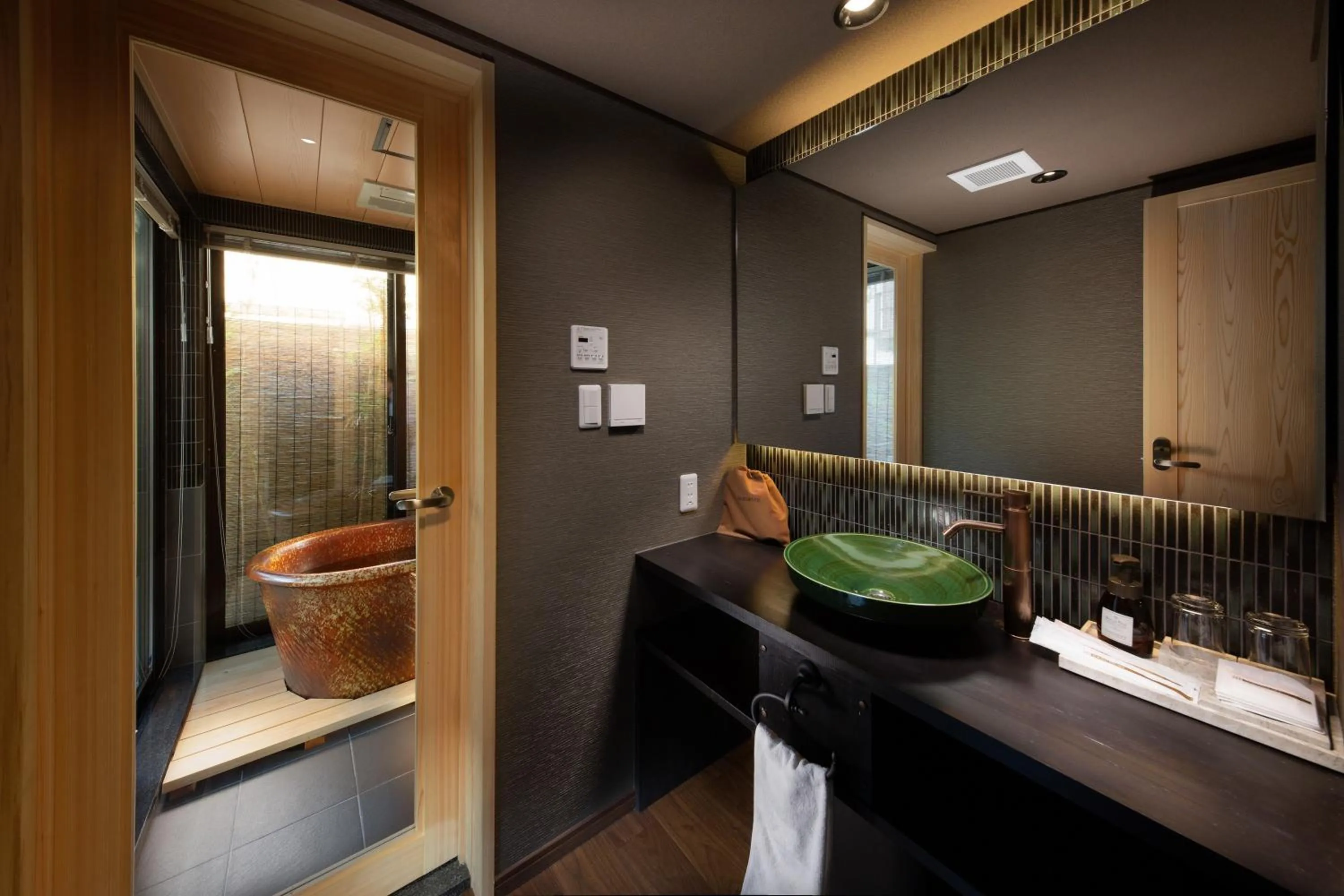 Bathroom in Kanade Tojiminamimon