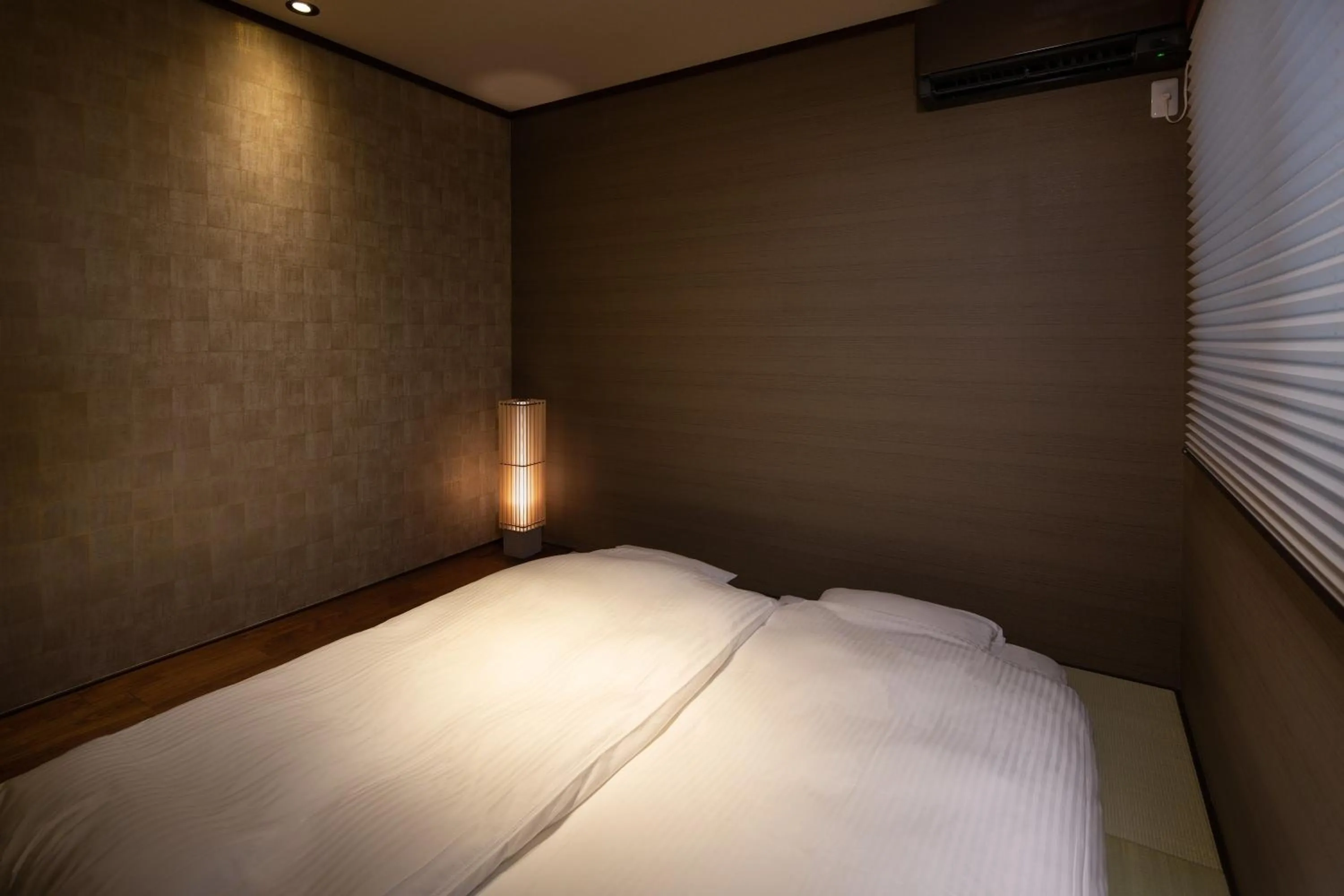 Bedroom, Bed in Kanade Tojiminamimon