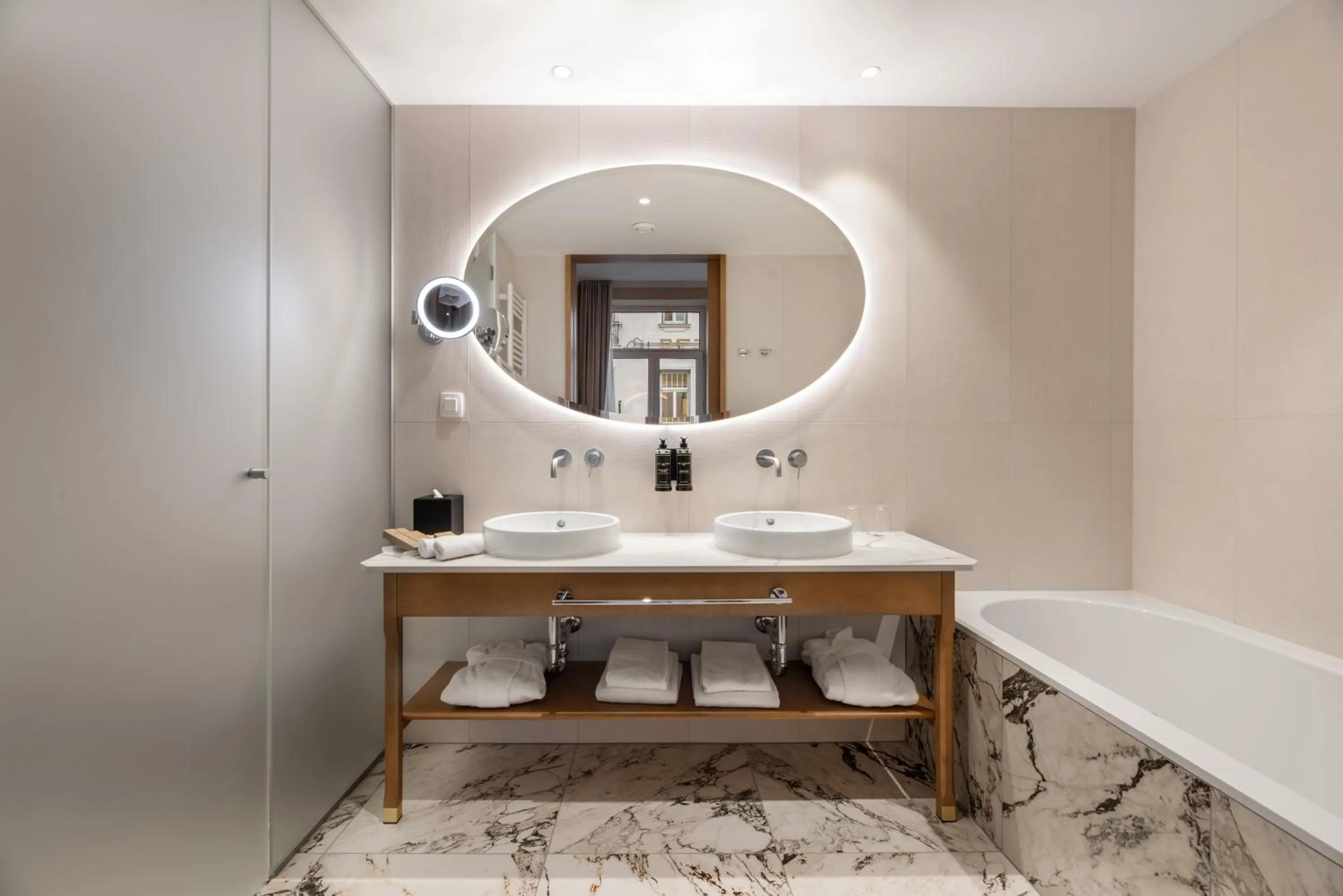 Bathroom in Grand Hotel Union Eurostars