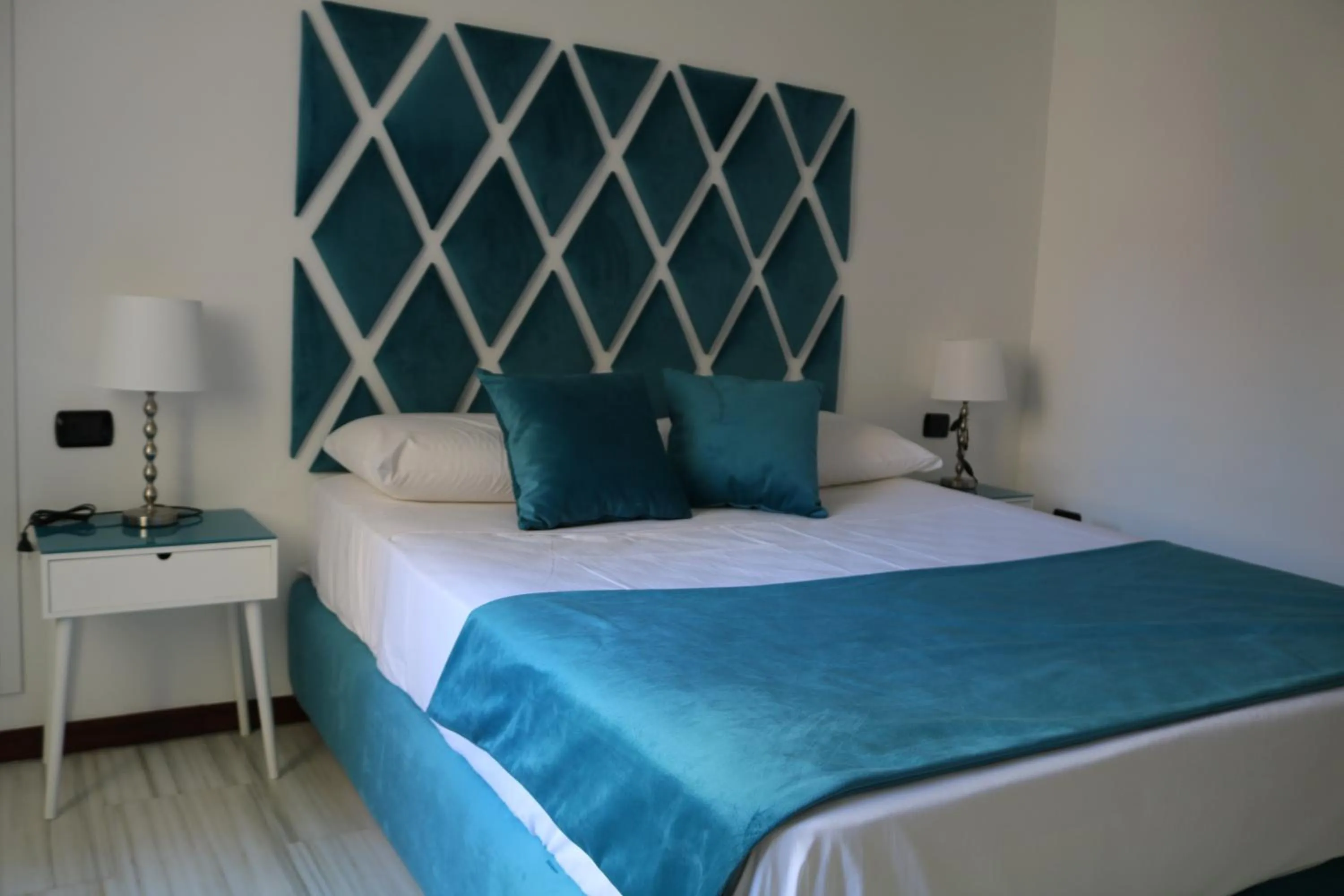 Bed in Neapolis City Life