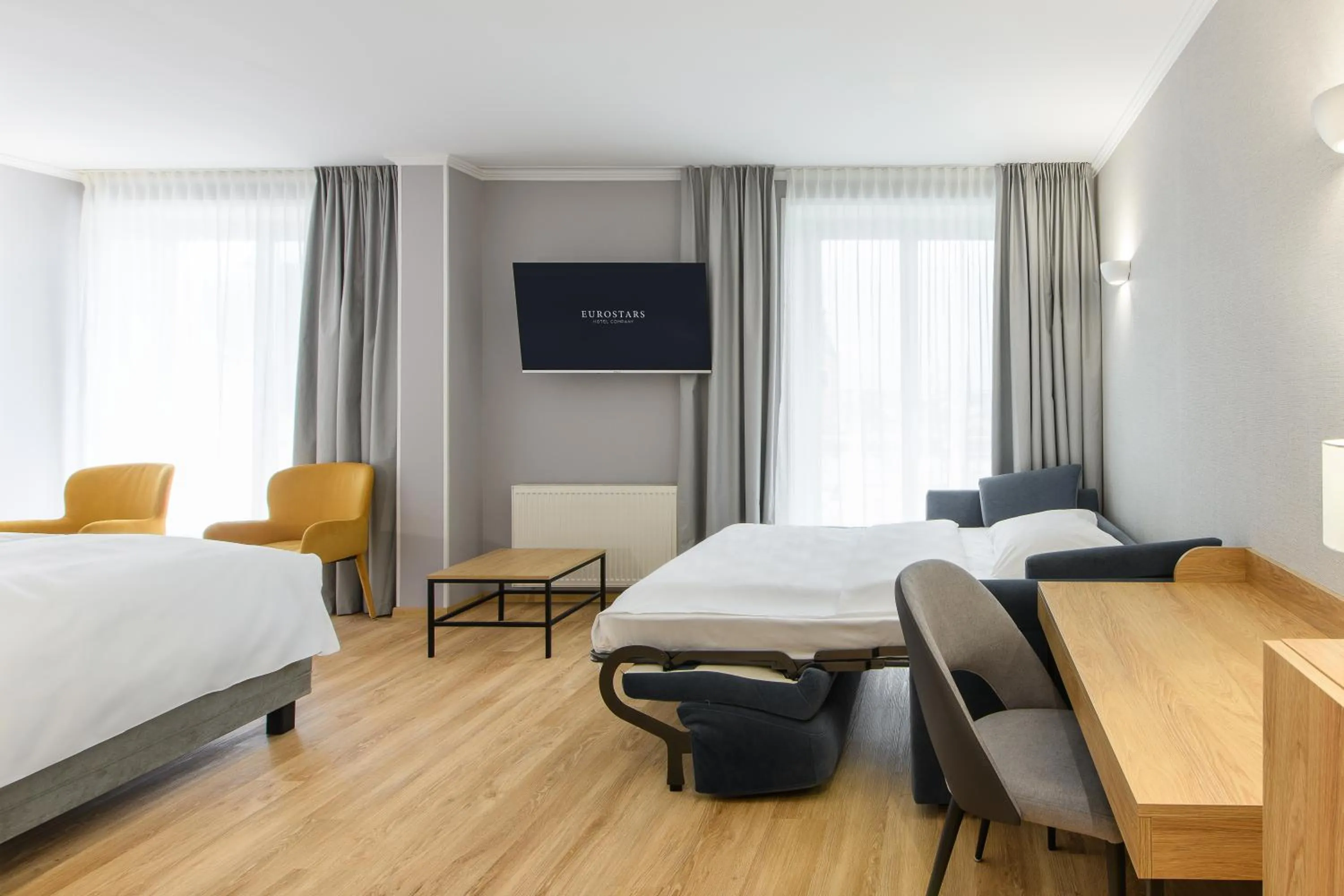 Bed in Eurostars uHOTEL