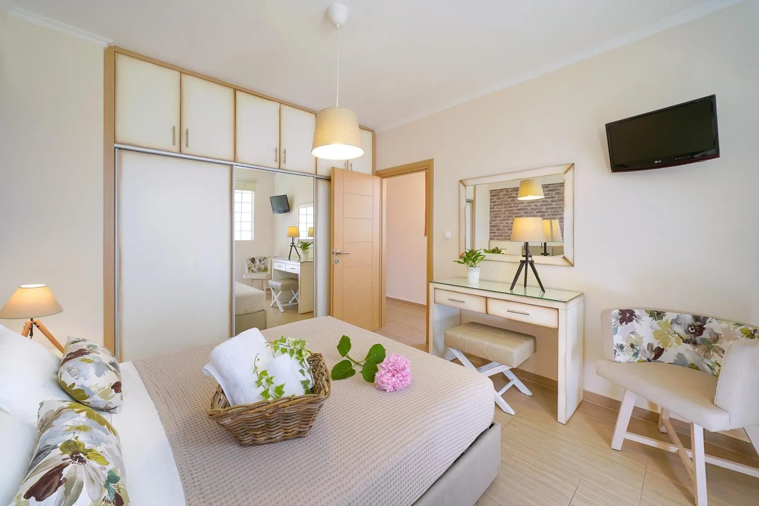 Bedroom in Luxury Villa Fotini