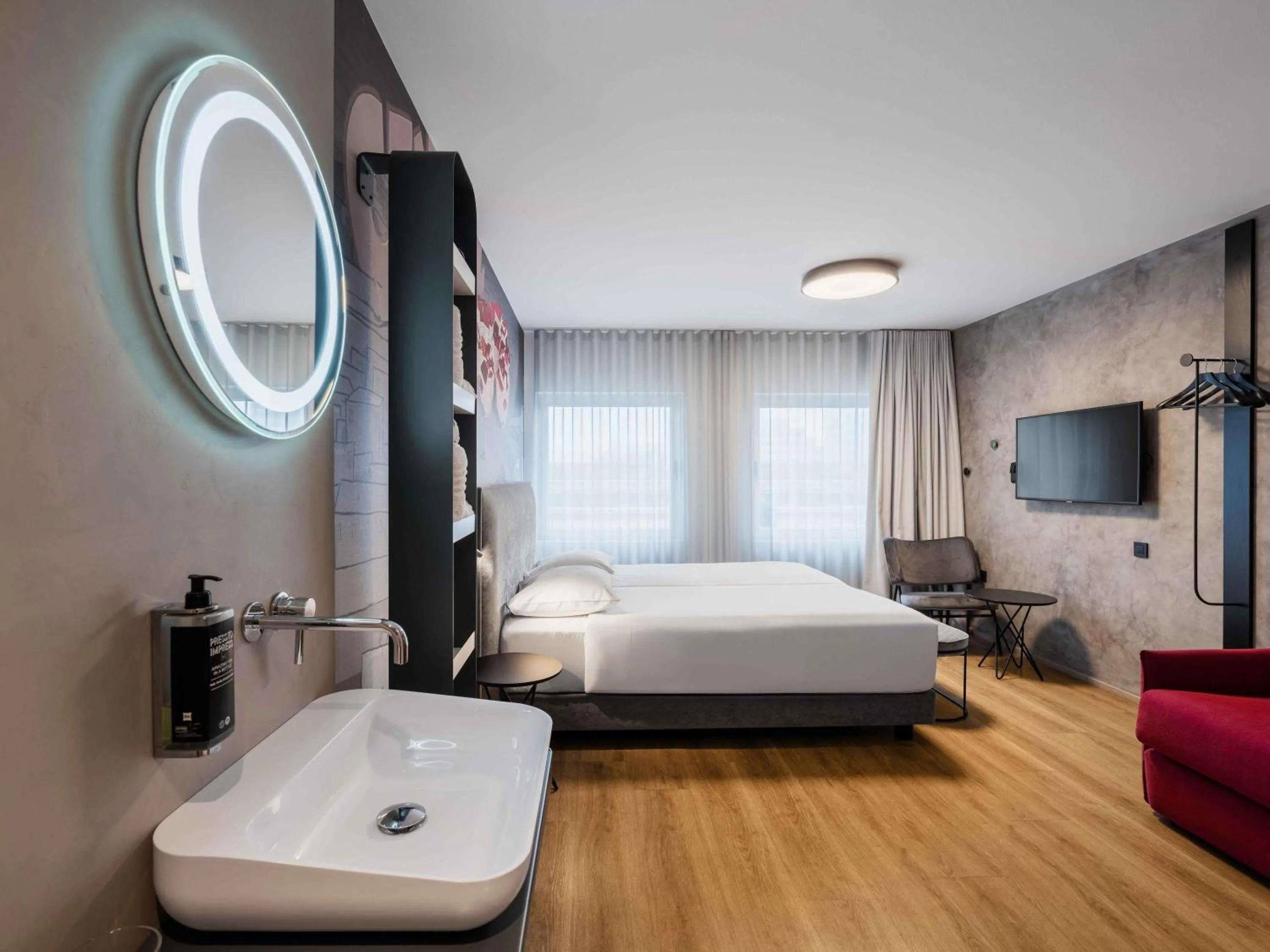 Bedroom, Bed in ibis Styles Ljubljana Centre