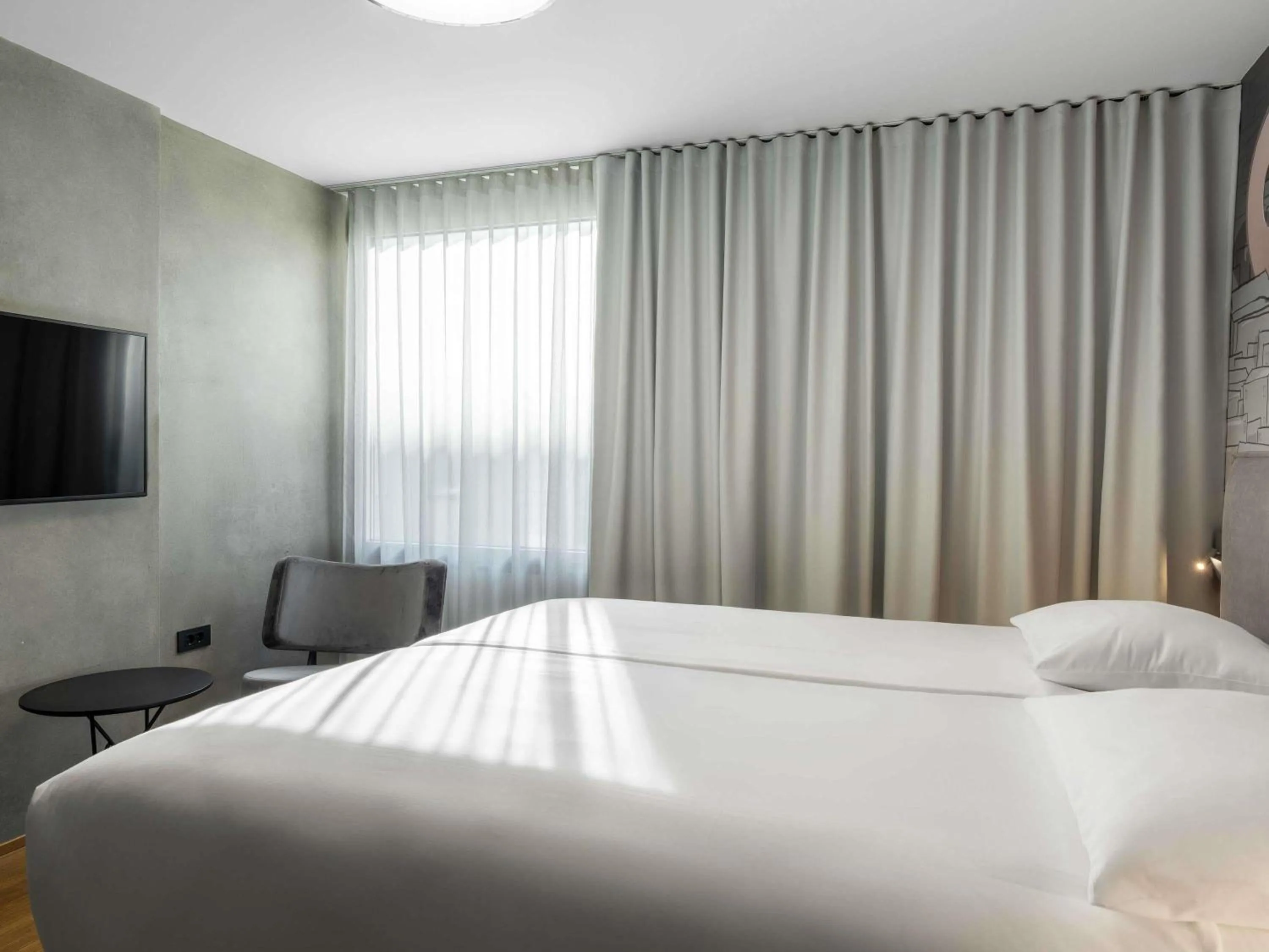 Bedroom, Bed in ibis Styles Ljubljana Centre