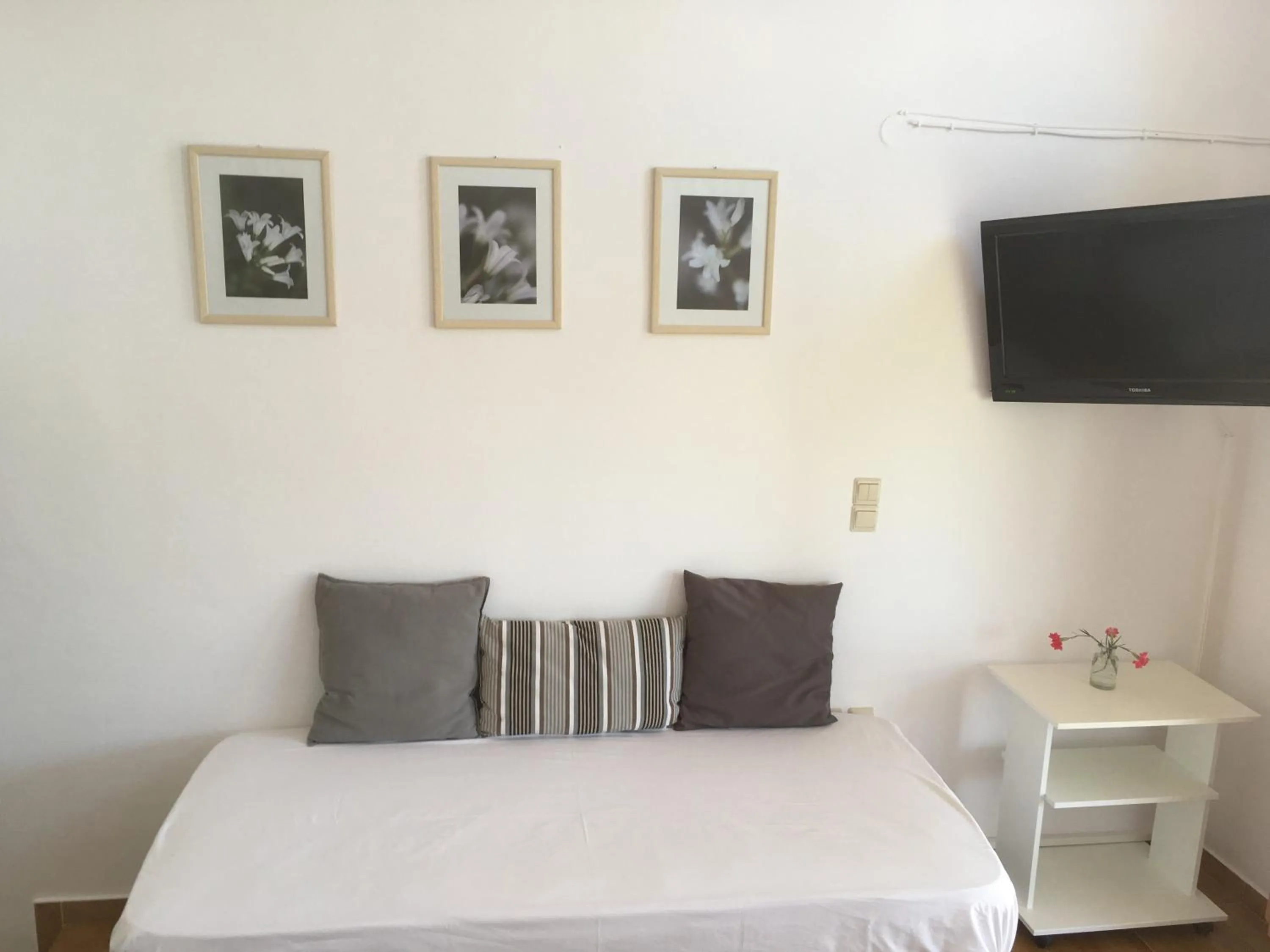 Bed in Theodosia Studios