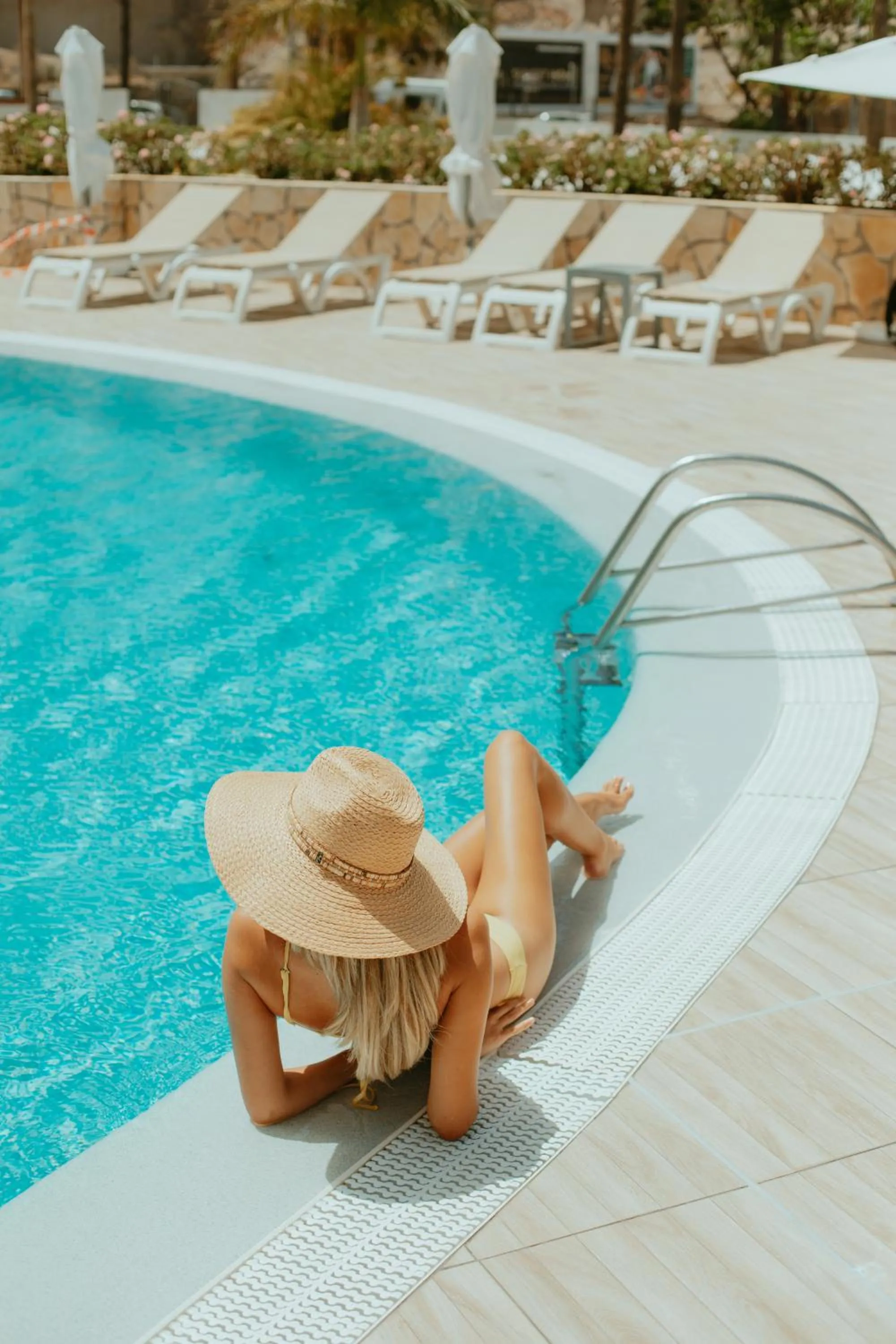 Swimming pool in Olé Tropical Tenerife Adults Only