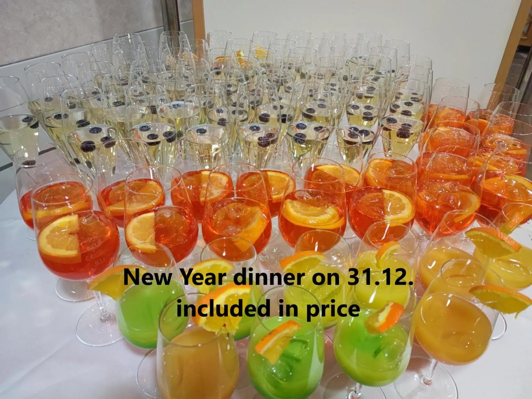 Restaurant/places to eat in Hotel Jezero