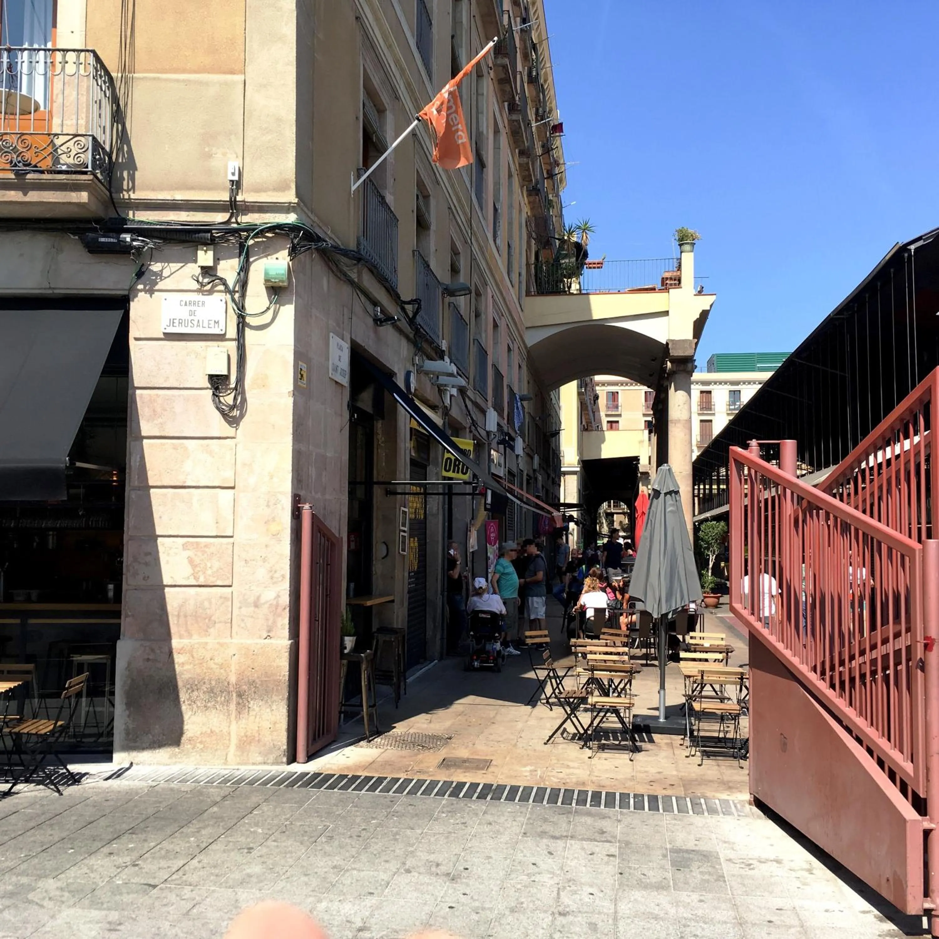 Neighbourhood in Hostal la Palmera