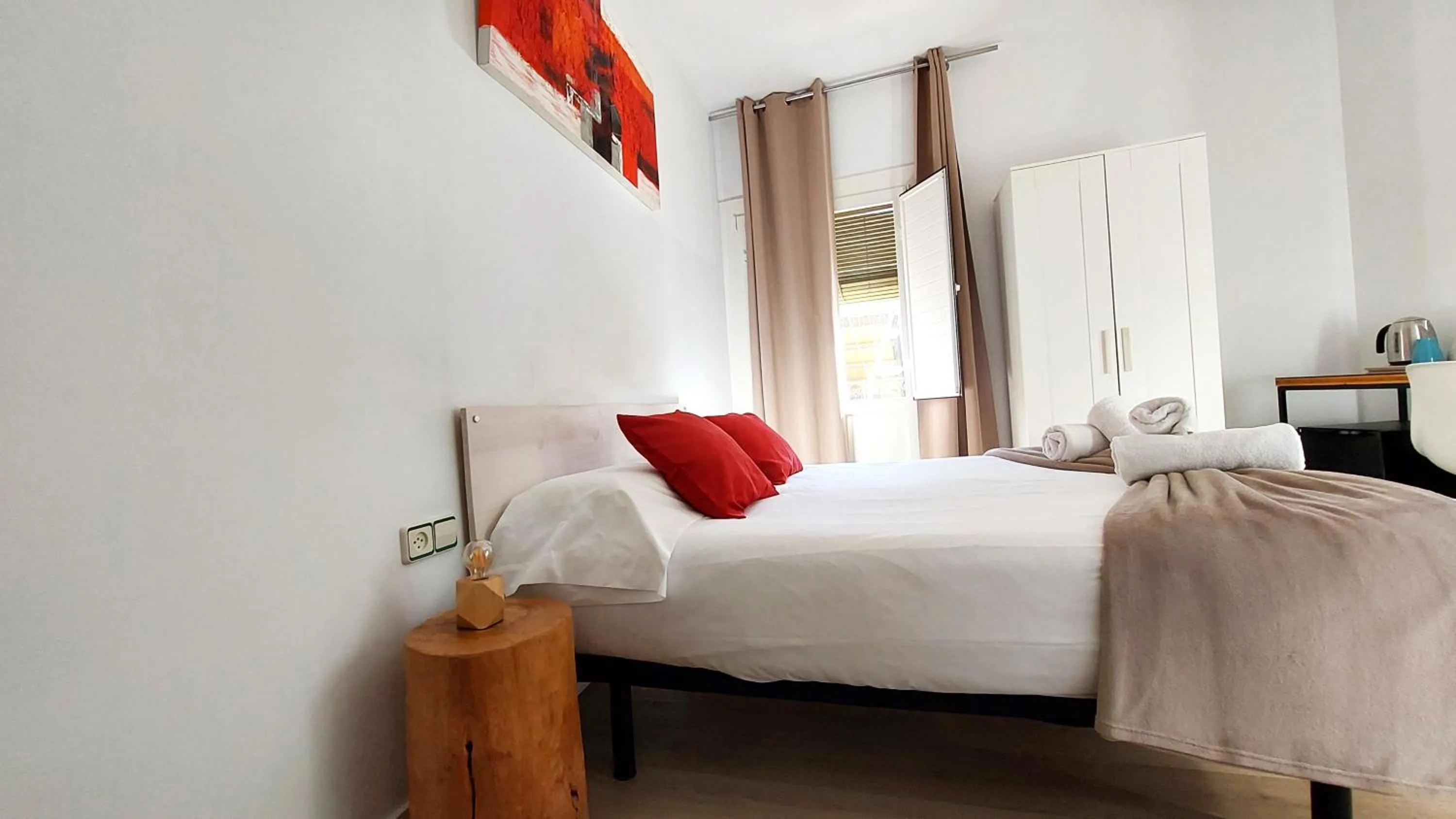 Bed in Hostal la Palmera