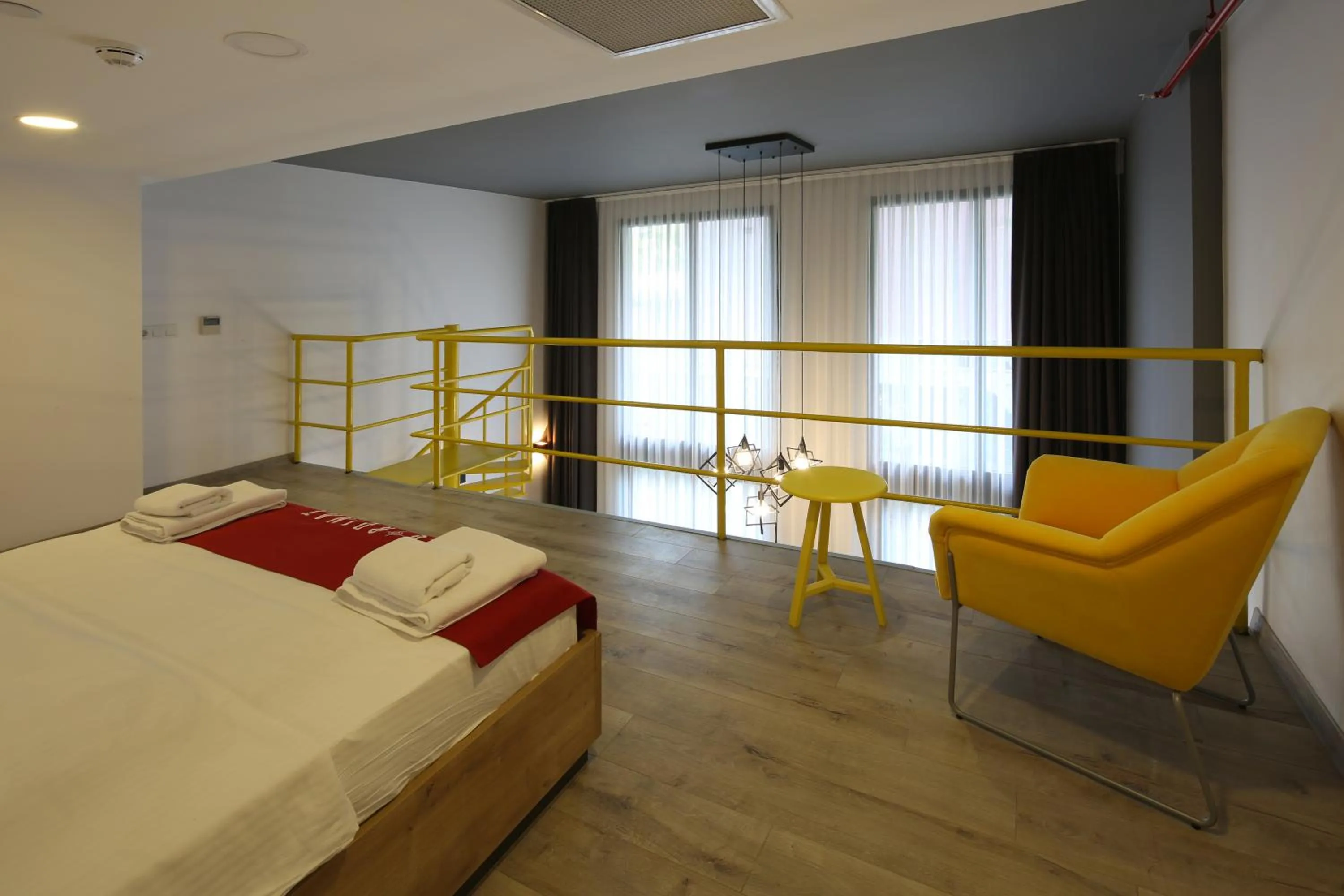 Bed in Coordinat Suits