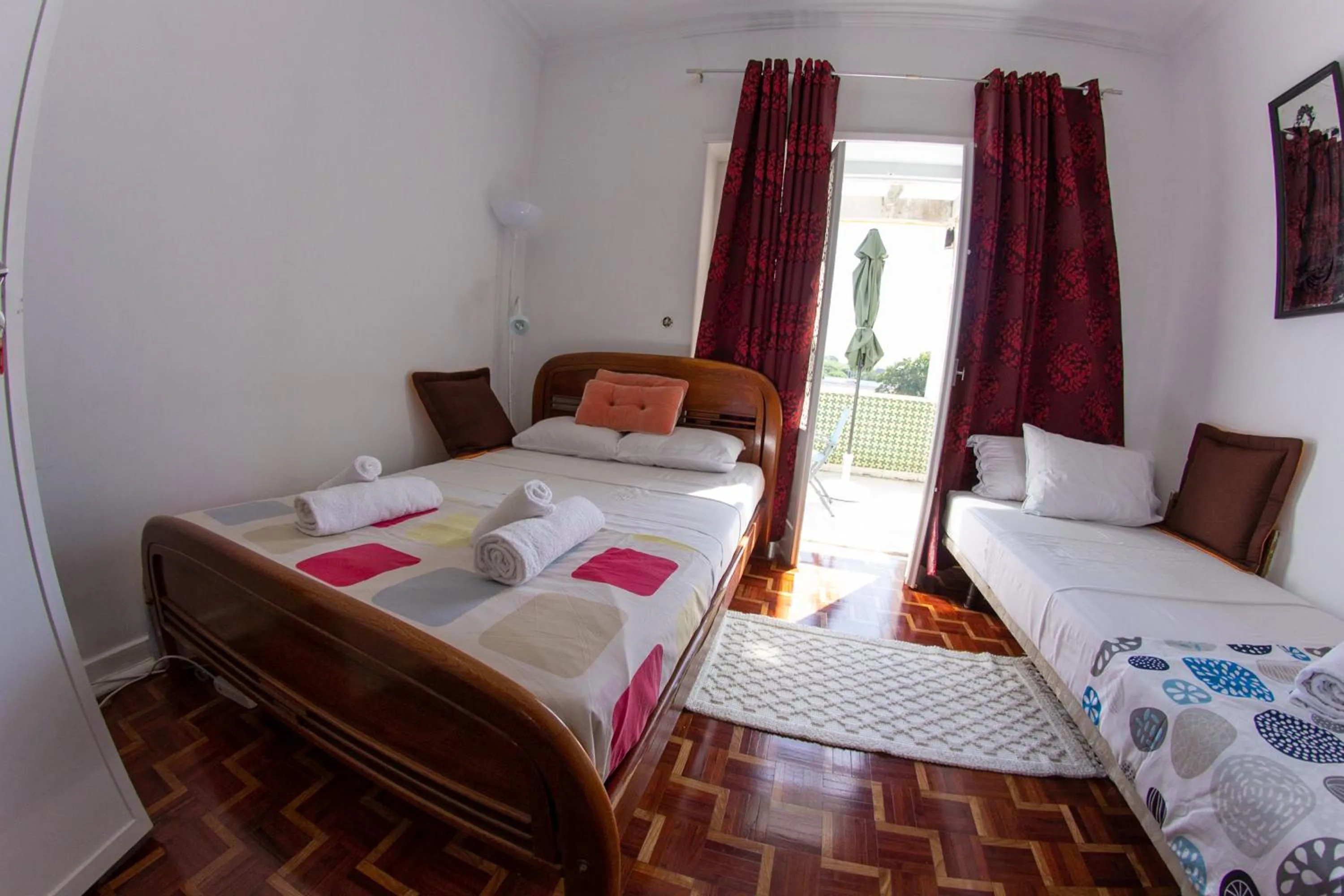 Bed in Lar dois coracões