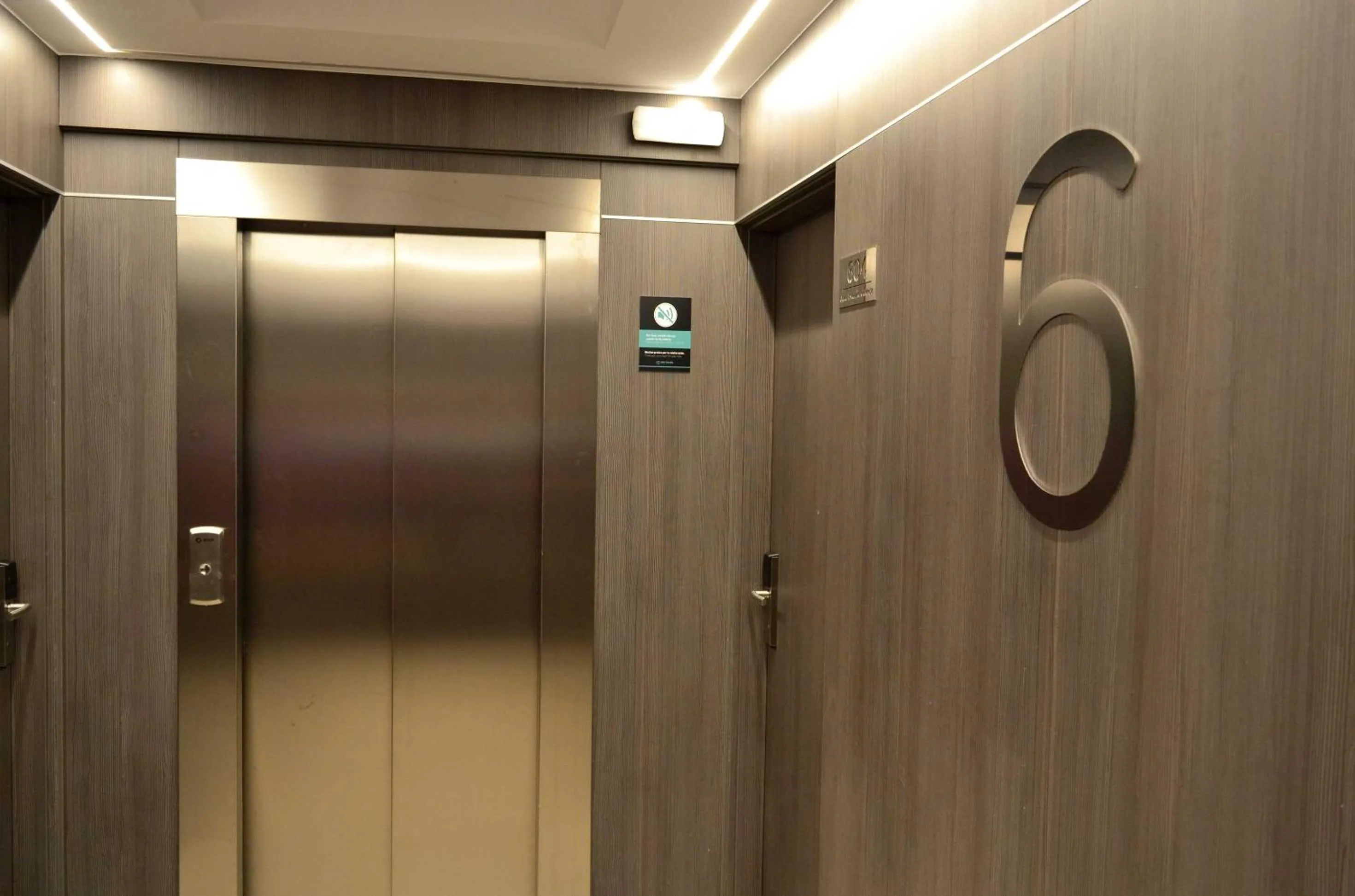 Decorative detail in Hotel Alda Estación Ourense