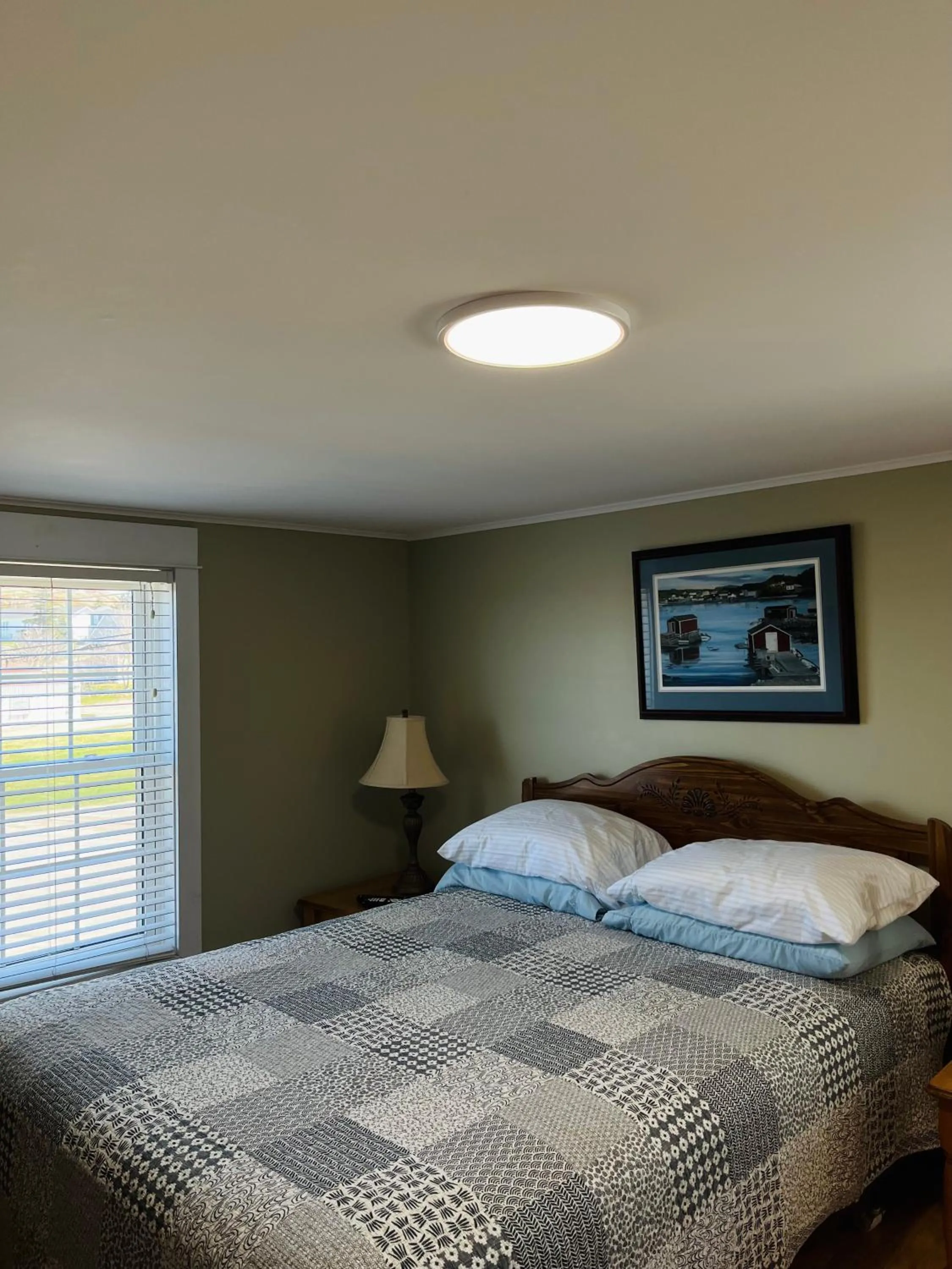 Bed in Toulinguet Inn - Suites