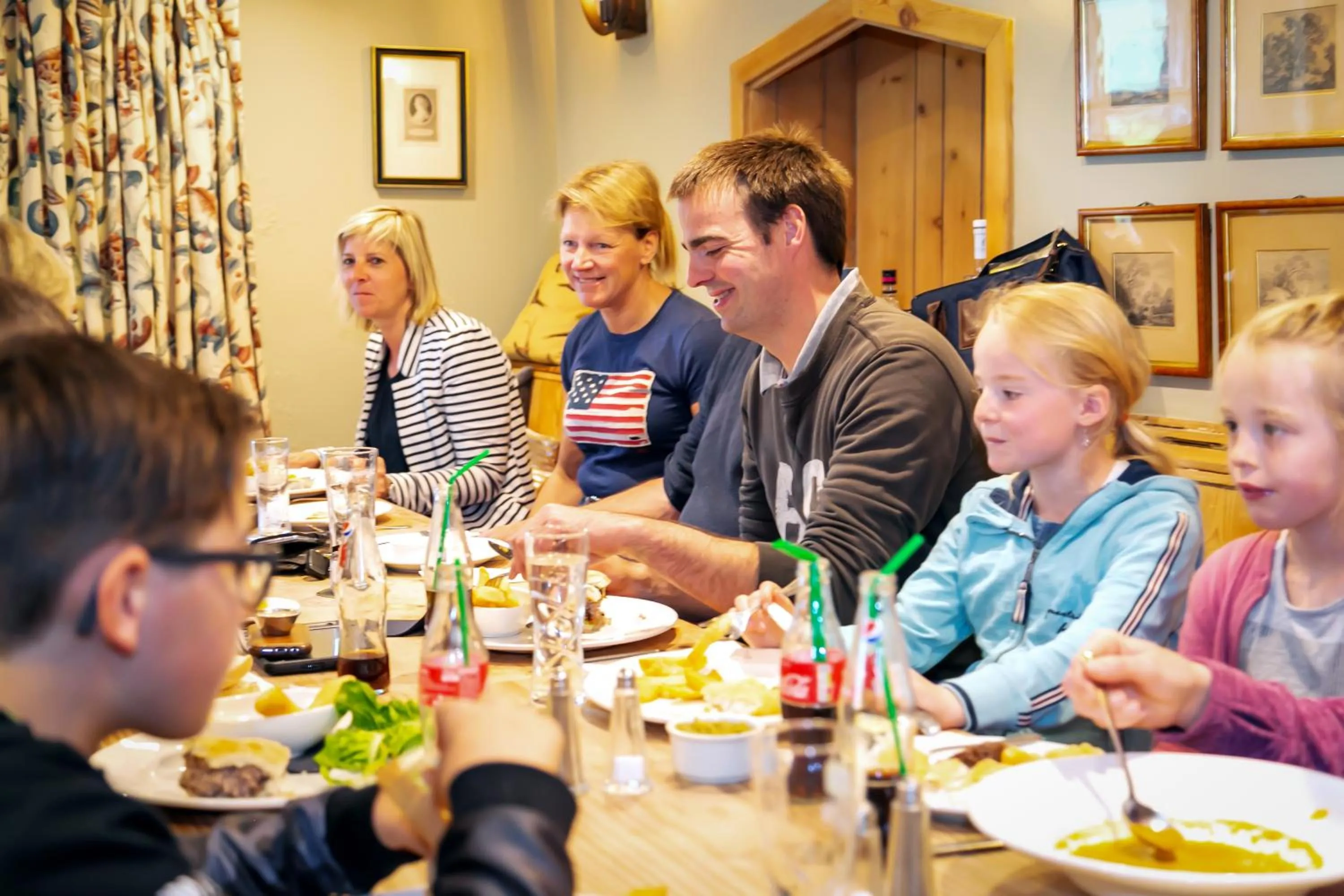 Restaurant/places to eat in The Marton Arms