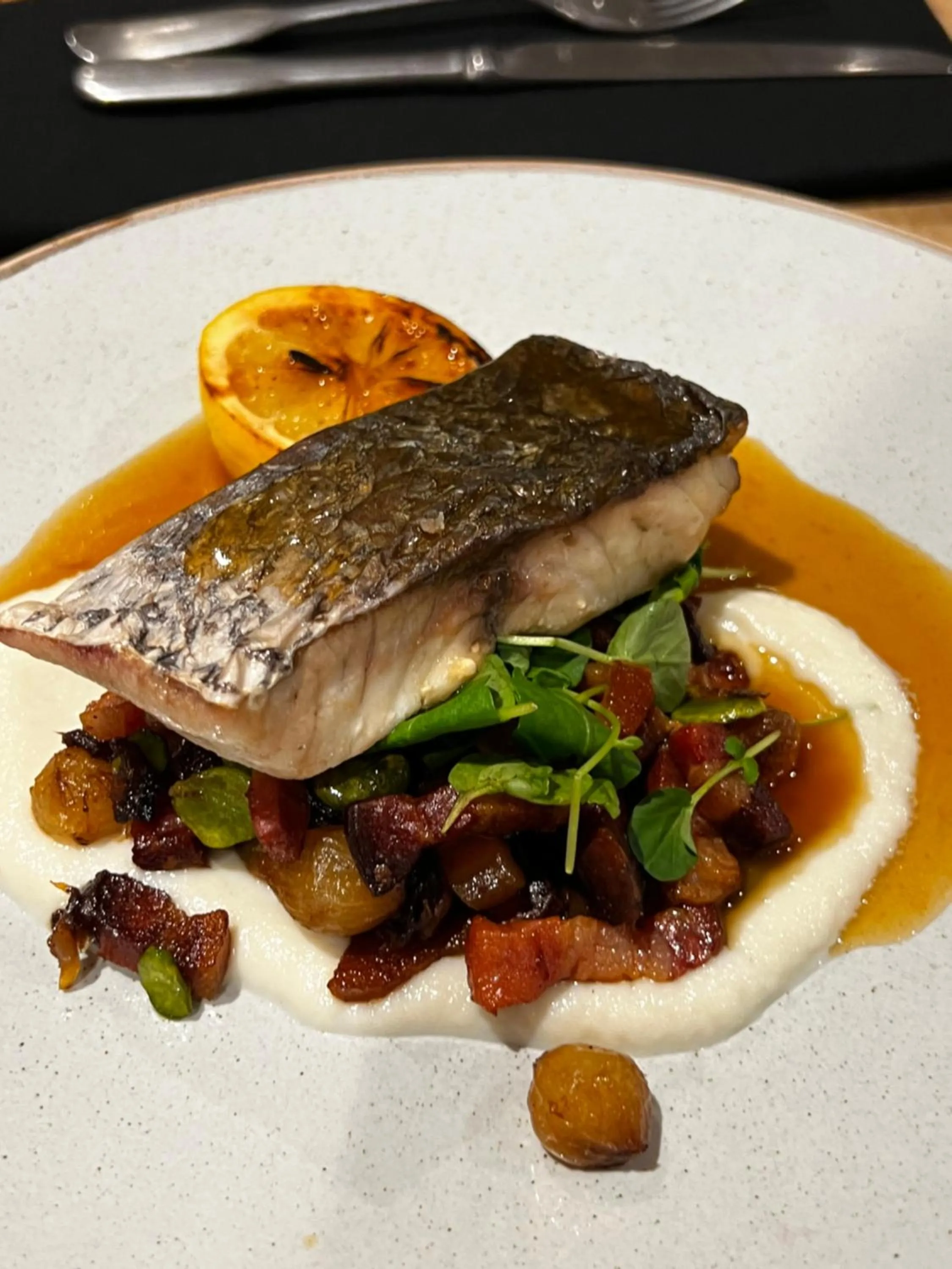 Food and drinks in The Marton Arms