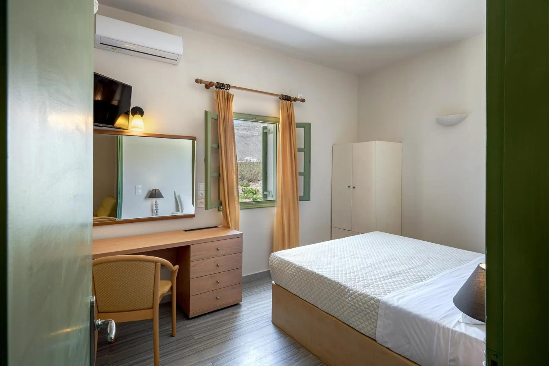 Bedroom, Bed in Ambeli Apartments