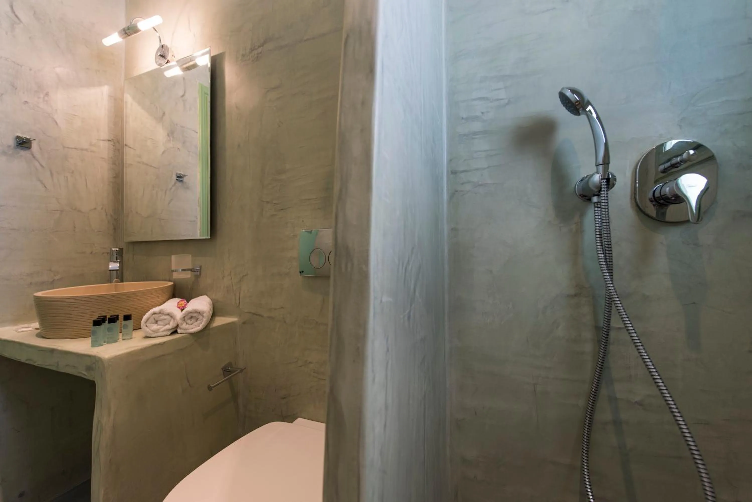 Shower in Ambeli Apartments