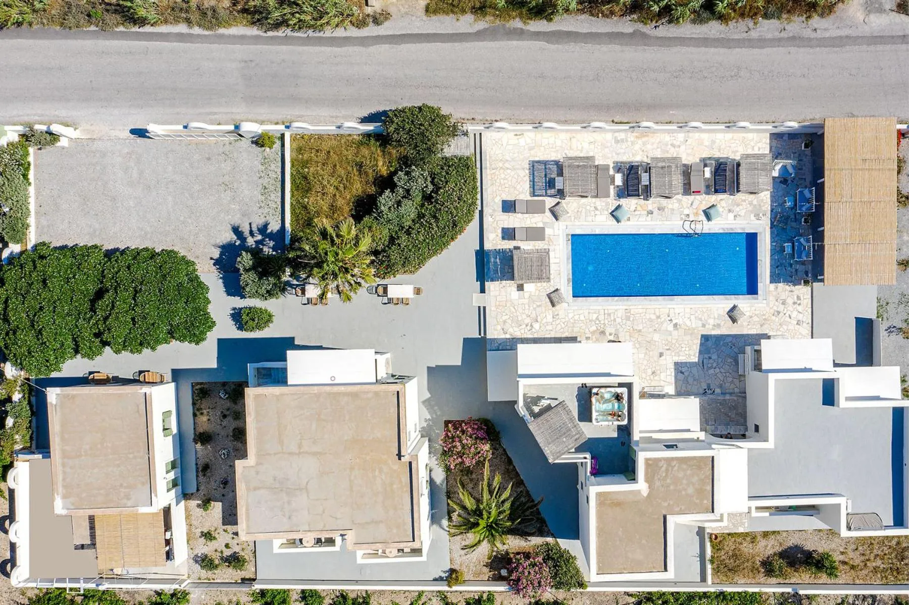 Property building in Ambeli Apartments